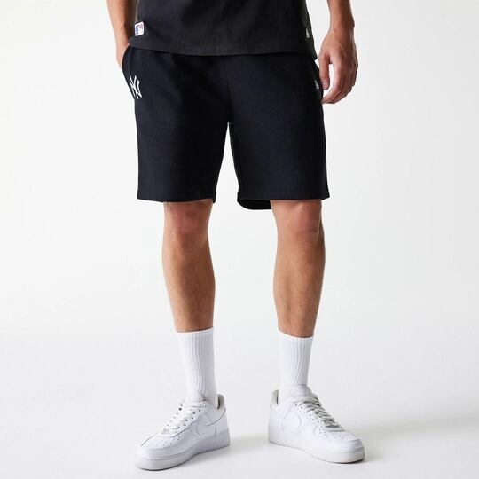 kraťasy New Era Mlb Nos Le midi short ft Neyyan Blk Velikost oblečení: L