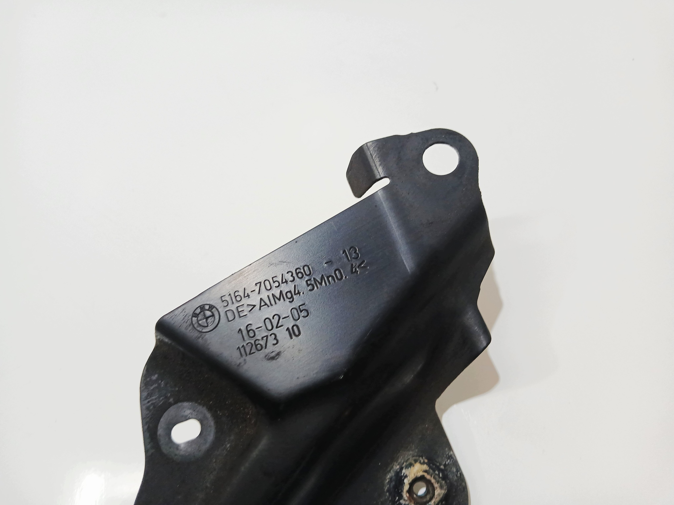 cover bar, wall front upper BMW E60 E61 OE 7054360 (0000519)