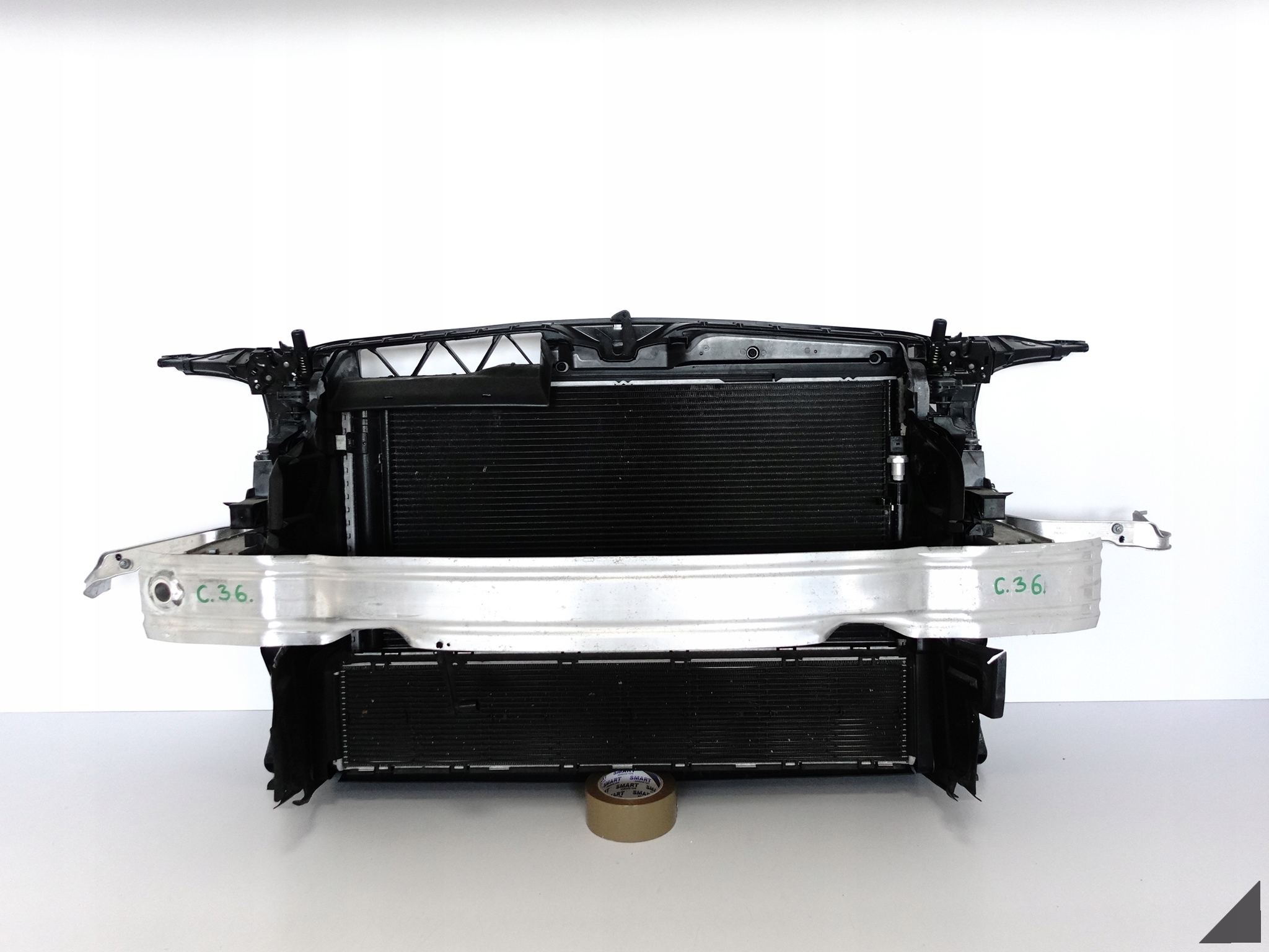 AUDI A6 C7 4G0 11-18 LIFT 2.0TDI 190PS WENTYLATOR CHŁODNICE PAS WZMOCNIENIE