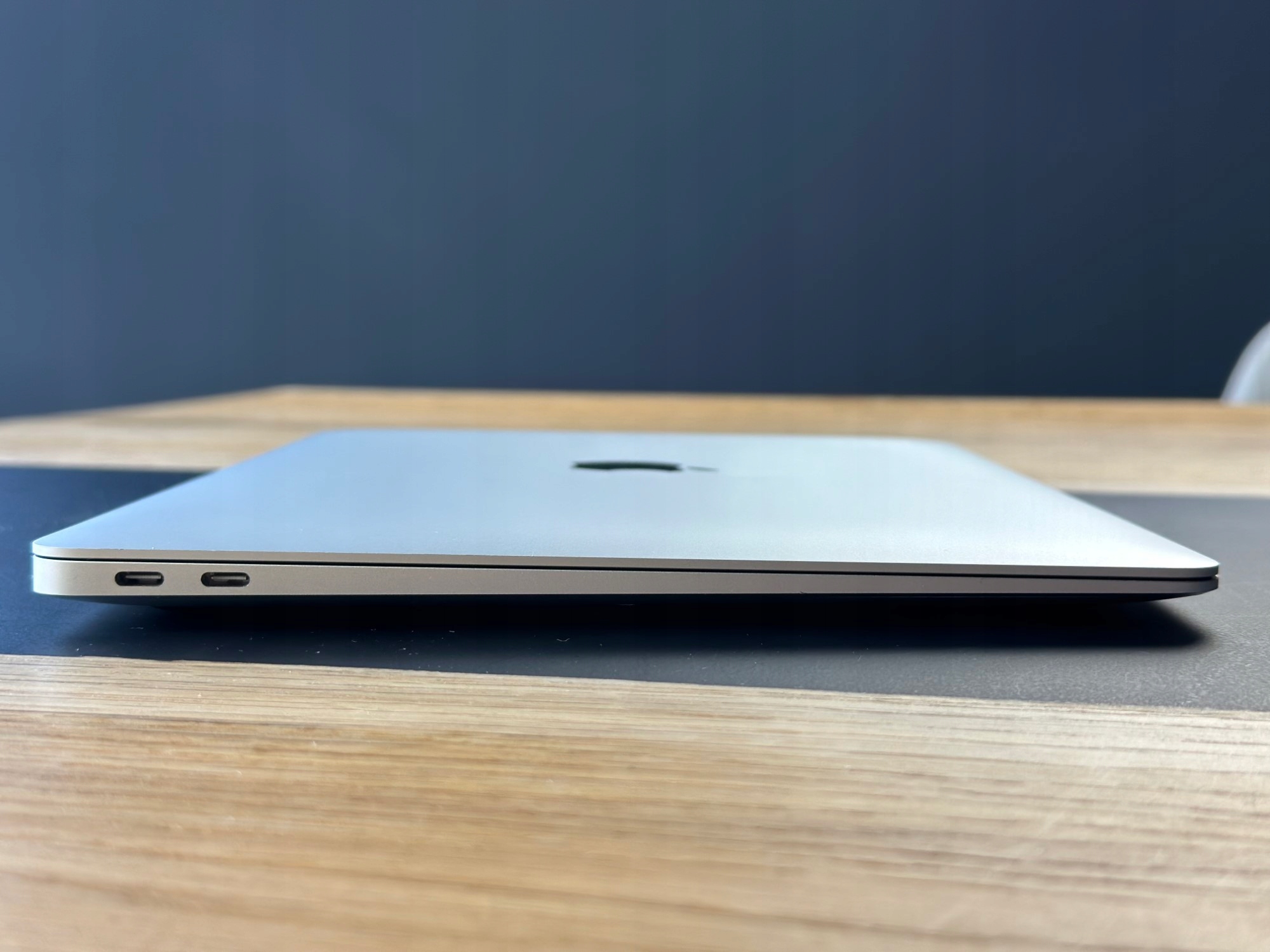 Apple MacBook Air 13 Apple M1 16 GB/256 GB Srebrny Pojemność dysku 256 GB