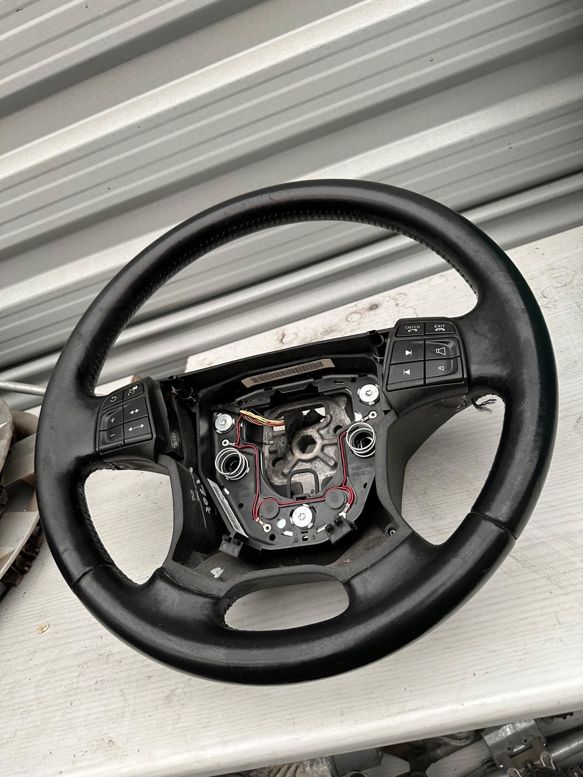 lenkrad MULTIFUNKCYJNA VOLVO V70 III 30778841