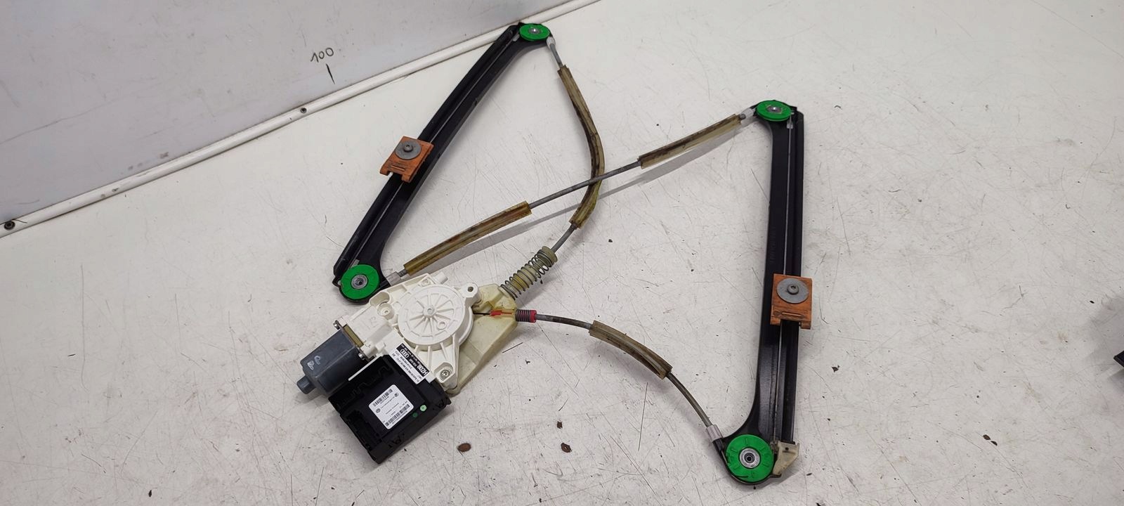 window regulator right front mechanism Audi A3 8P LIFT