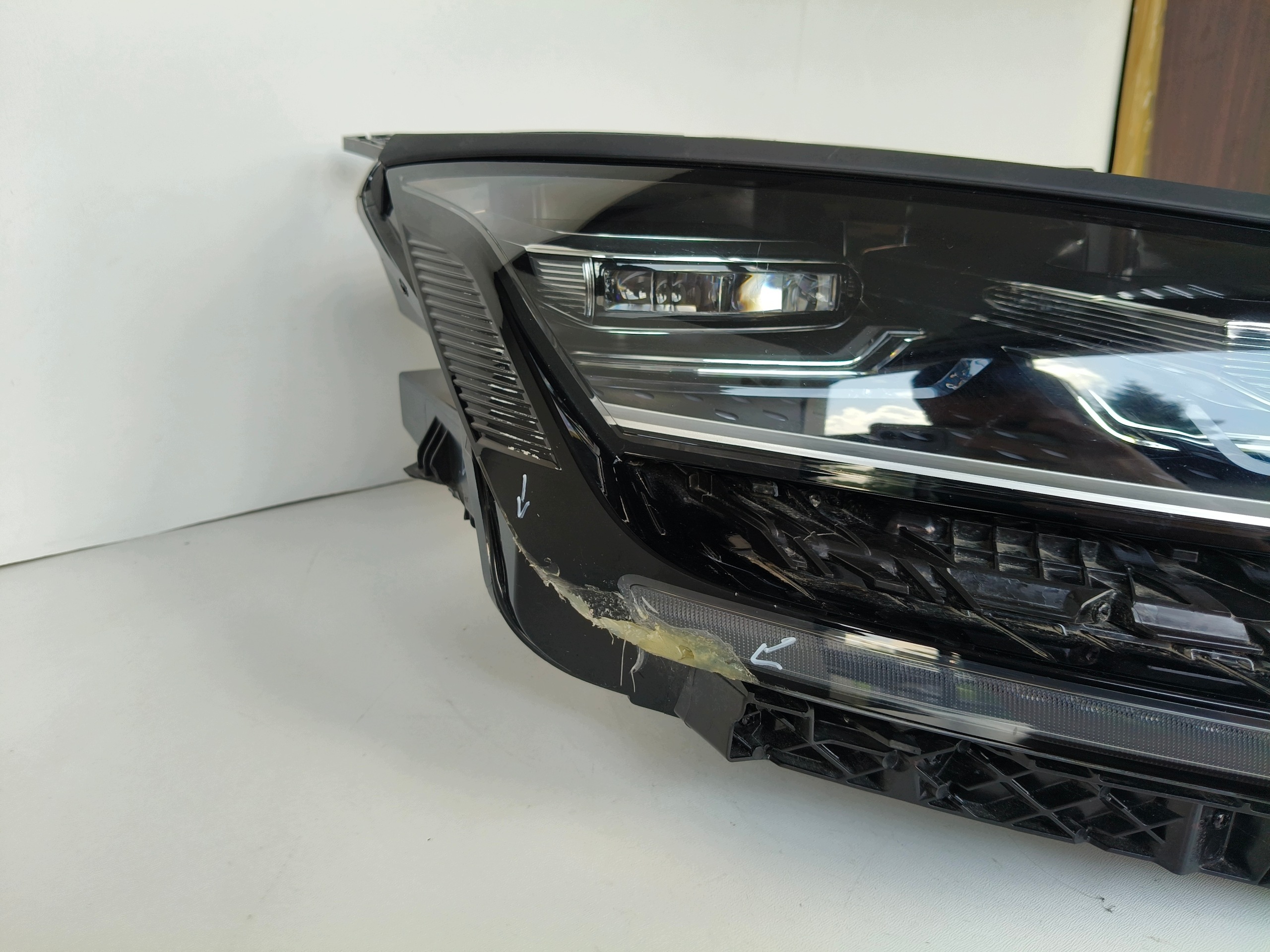 Svetlo pravá REFLEKTOR BYD SEAL U 23- FULL LED