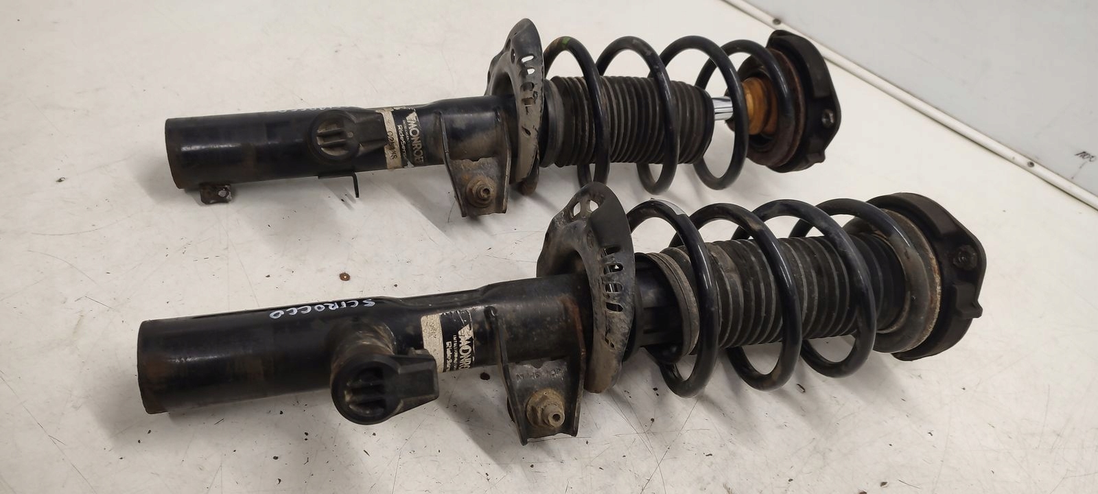 shock absorber spring front utwardzone VW Scirocco 2,0 TFSI