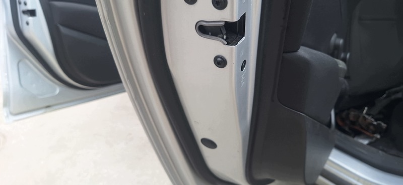 tür heck hinten links OPEL ASTRA J code LAK Z176