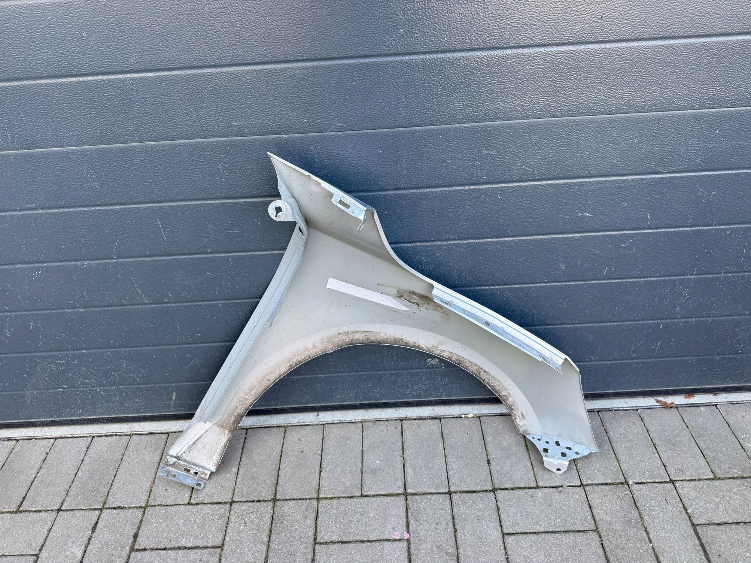 Ford Focus Mk-4 17- fender left front front