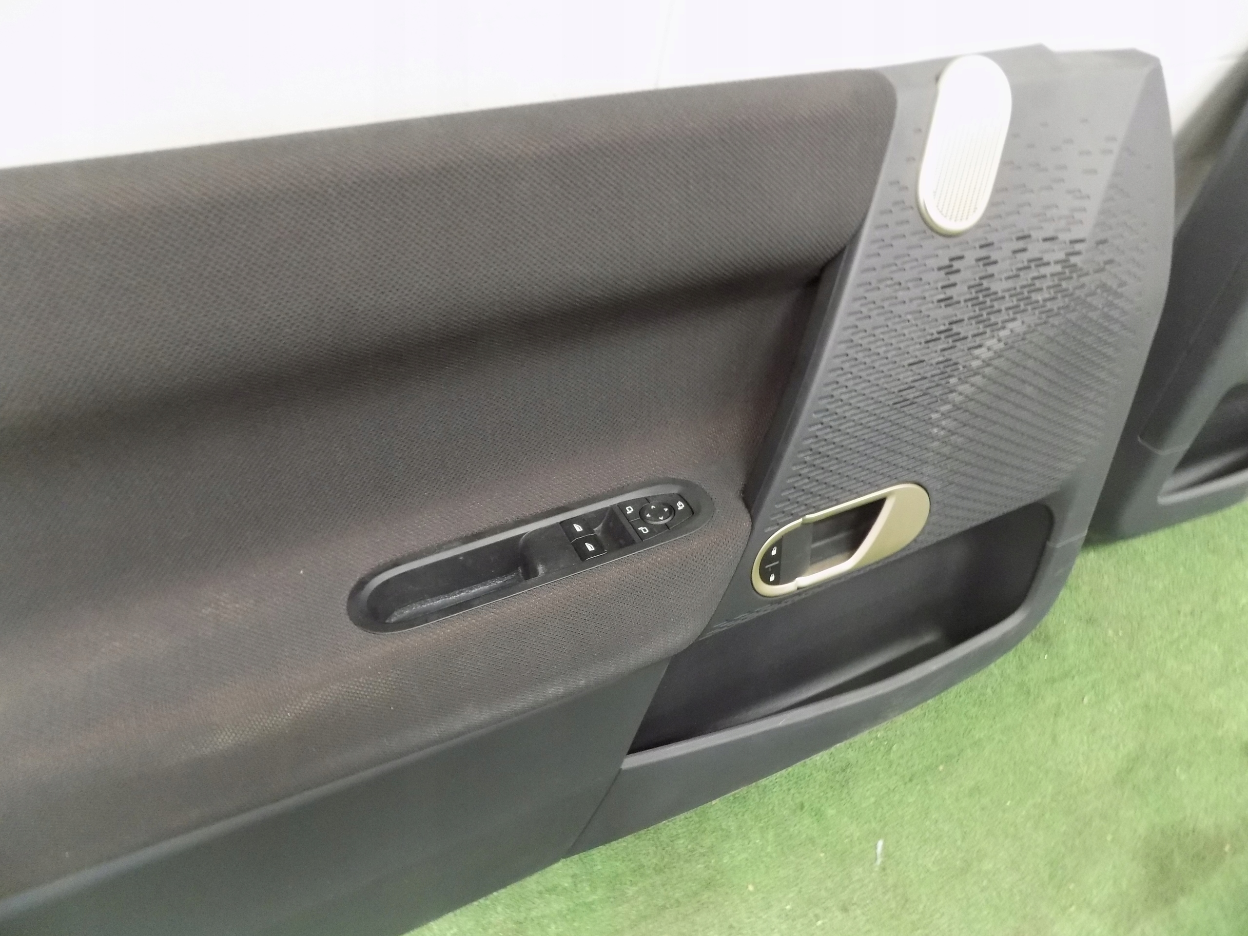 MINI COOPER J01 side door right left HARMAN KARDON