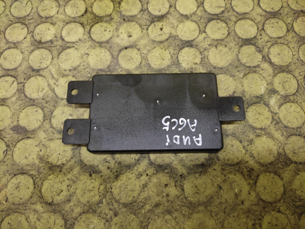AUDI A6 C5 verstärker ANTENY 4D0035530C