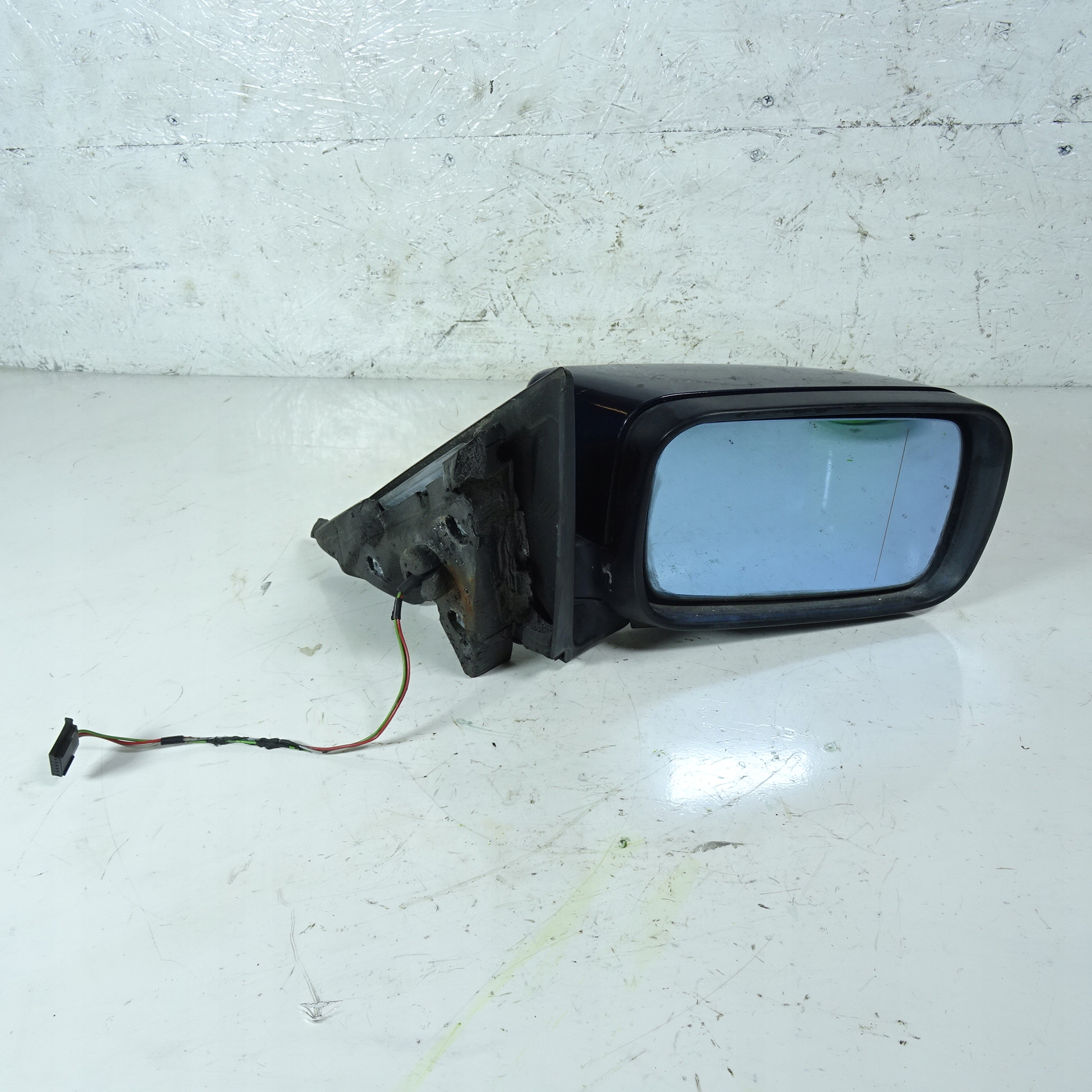 BMW 3 E46 Sedan Spiegel rechts 3PIN 317/5