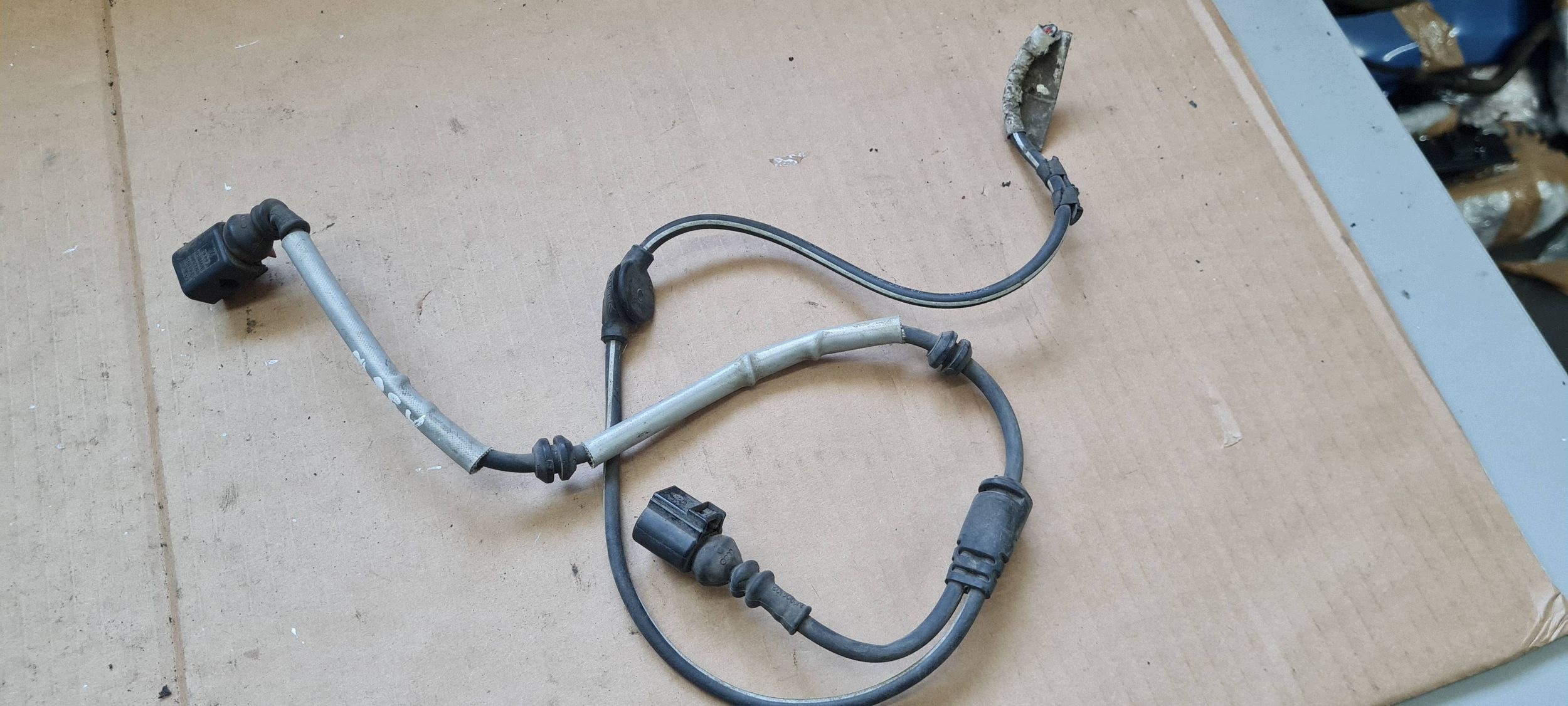 A5 8W bundle wiring connecting spoiler wheels ABS left left front A5 8W Q5 80A