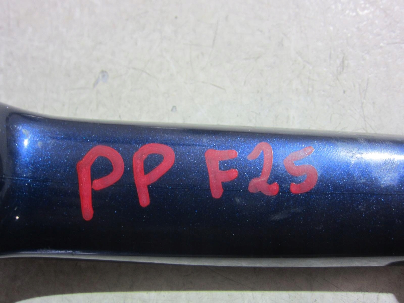 BMW X3 F25 X4 handle right front A76 7286162