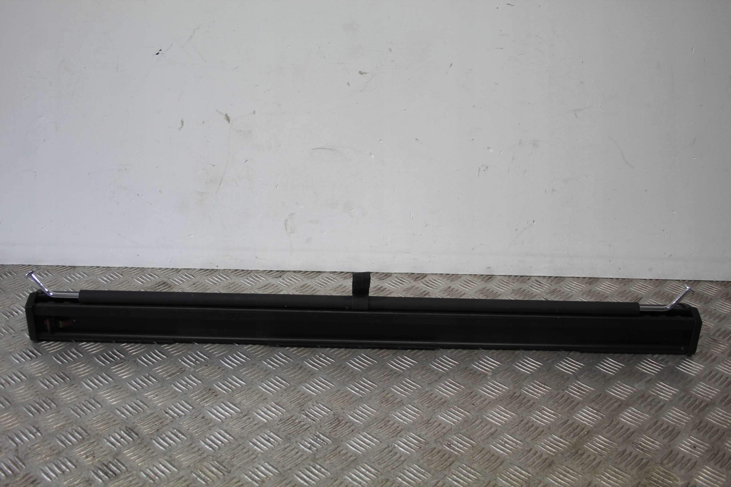 3T9861691B - СІТКА БАГАЖНИКА SUPERB II 2 3T0 3T9 LIFT