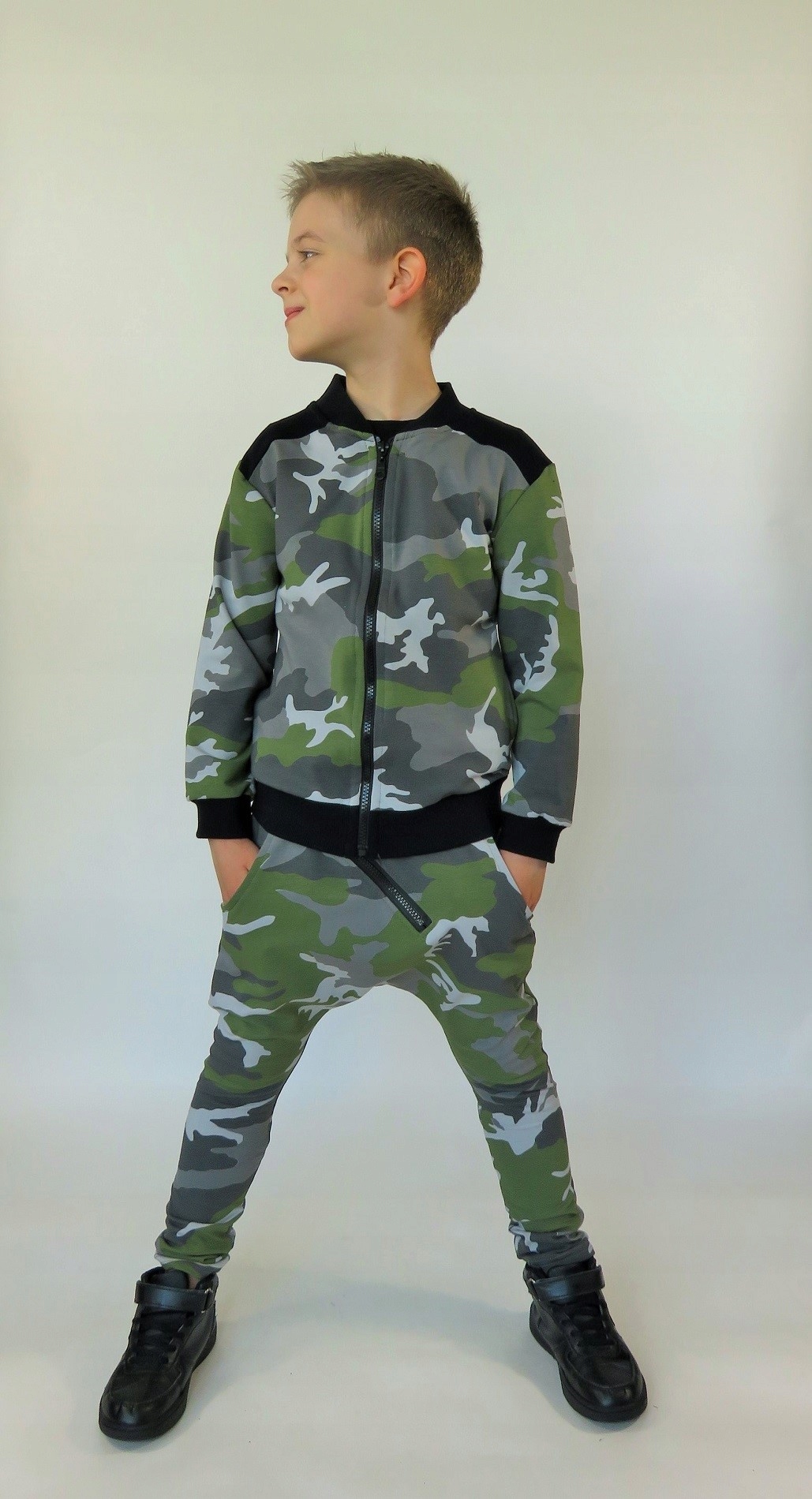 Spodnie baggy moro Caramba Mamma 152 Marka Inna marka