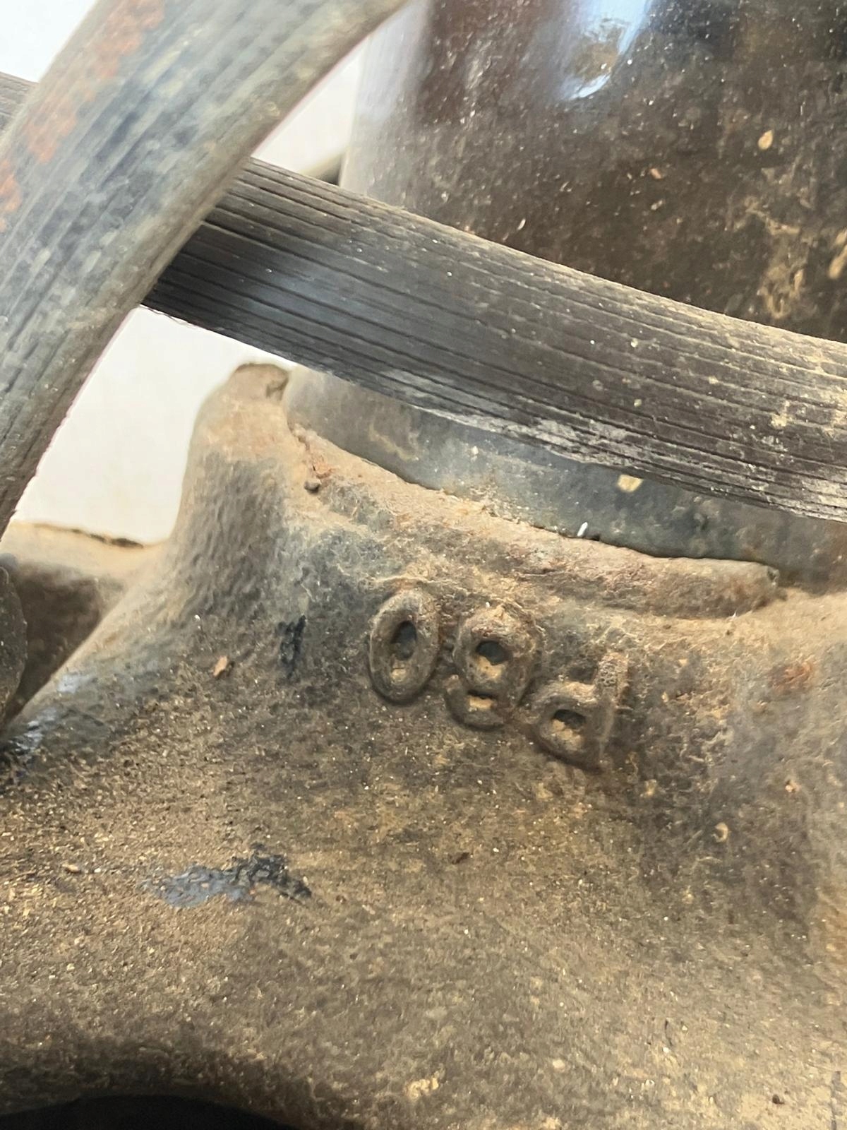 левый C3 AIRCROSS 1.2 P60