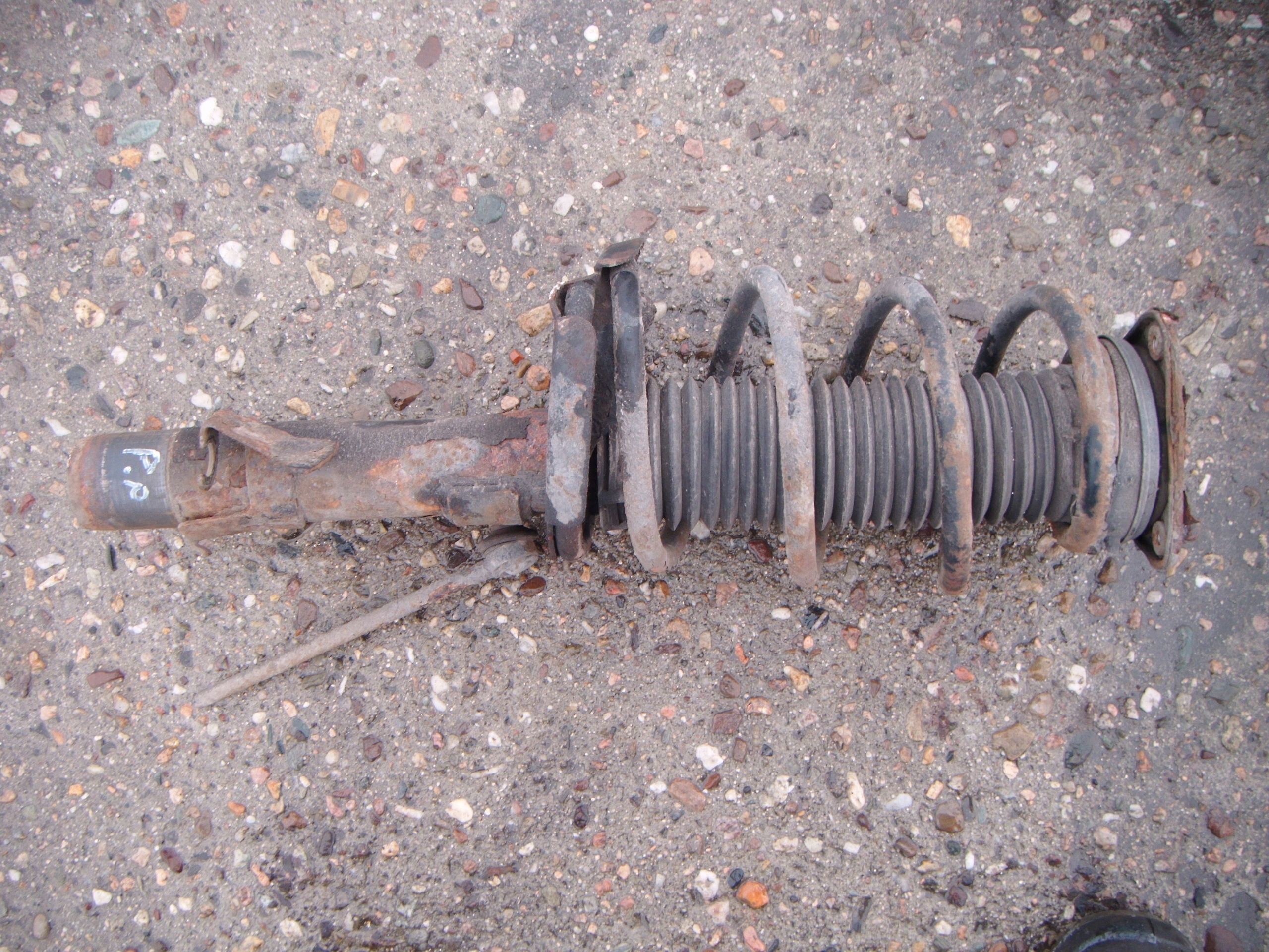 FORD C-MAX 03-10 1.6 AMORTYZATOR SPRĘŻYNA PRZÓD