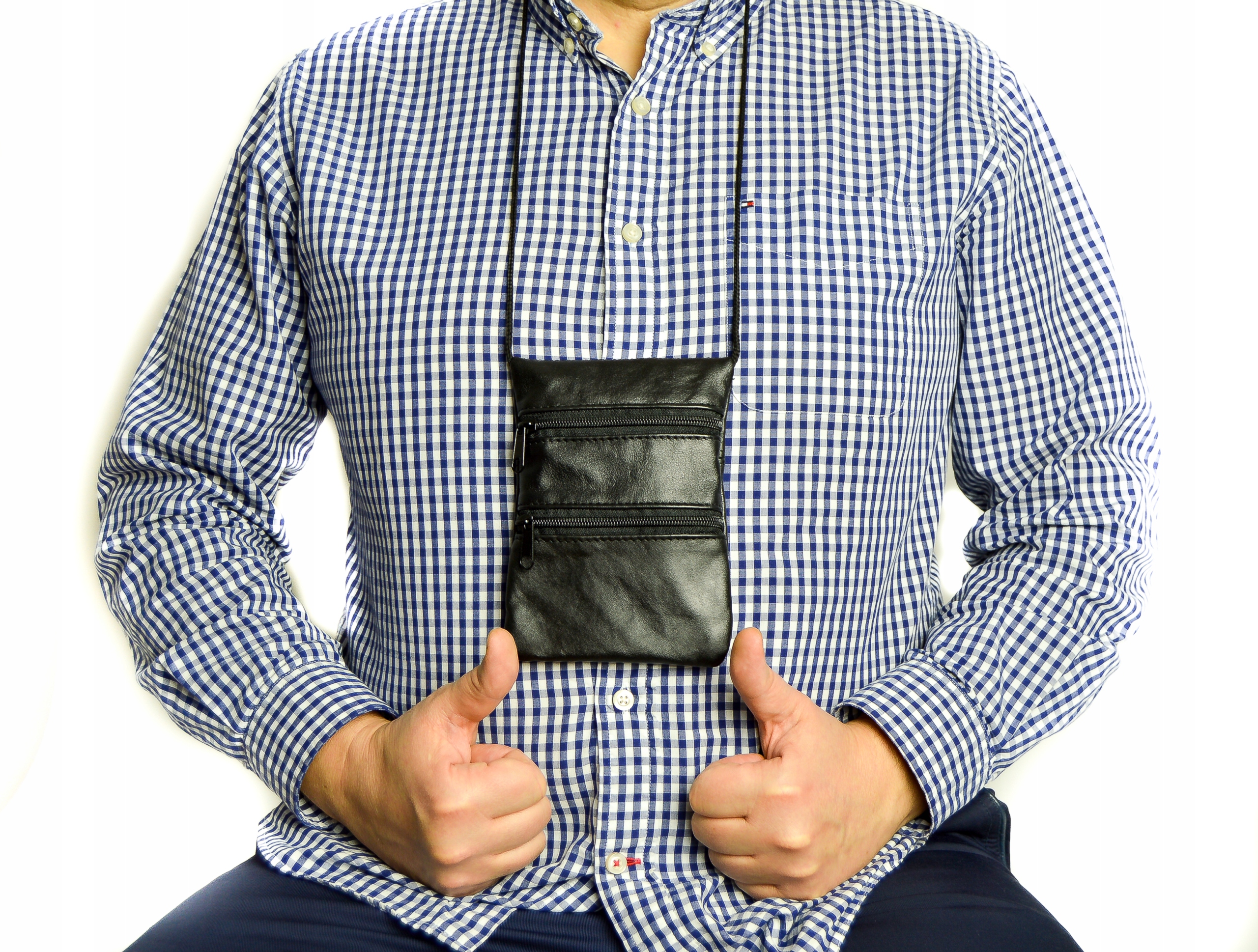 SKÓRA SASZETKA PASZPORTÓWKA ETUI TORBA NA SZYJE PL Rodzaje kieszonek miejsce na bilon miejsce na paszport