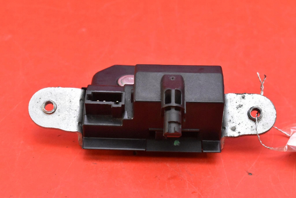 lock bonnet rear part boot 39021416 OPEL ASTRA 5 V K 5D HB 15-20