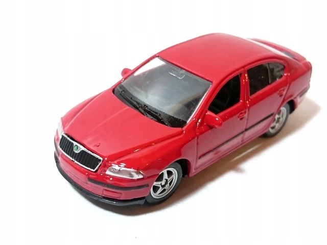Resorak Skoda Octavia Bordowa Model Welly Opis