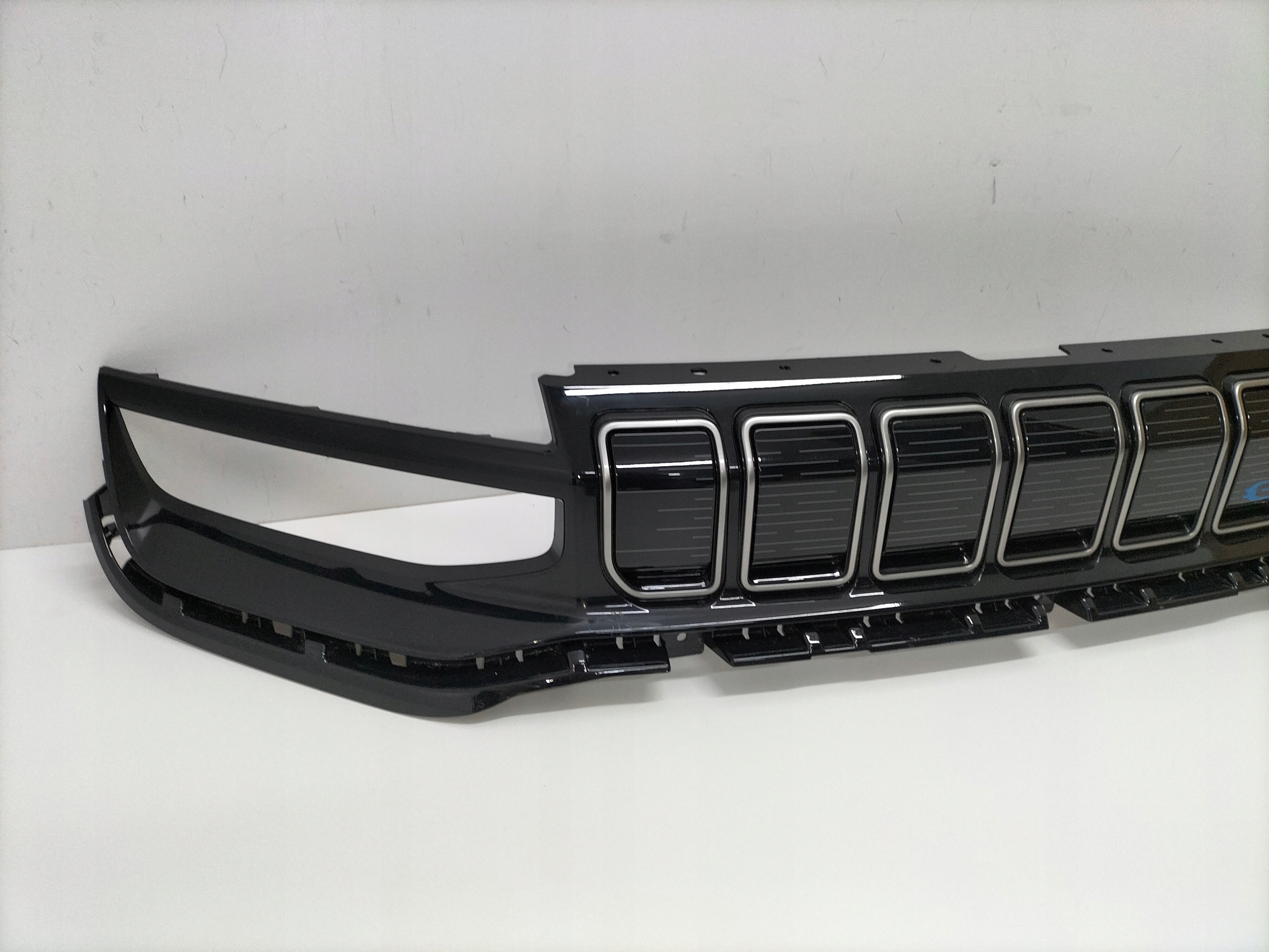 grille grid grill JEEP AVENGER J2 23- EV