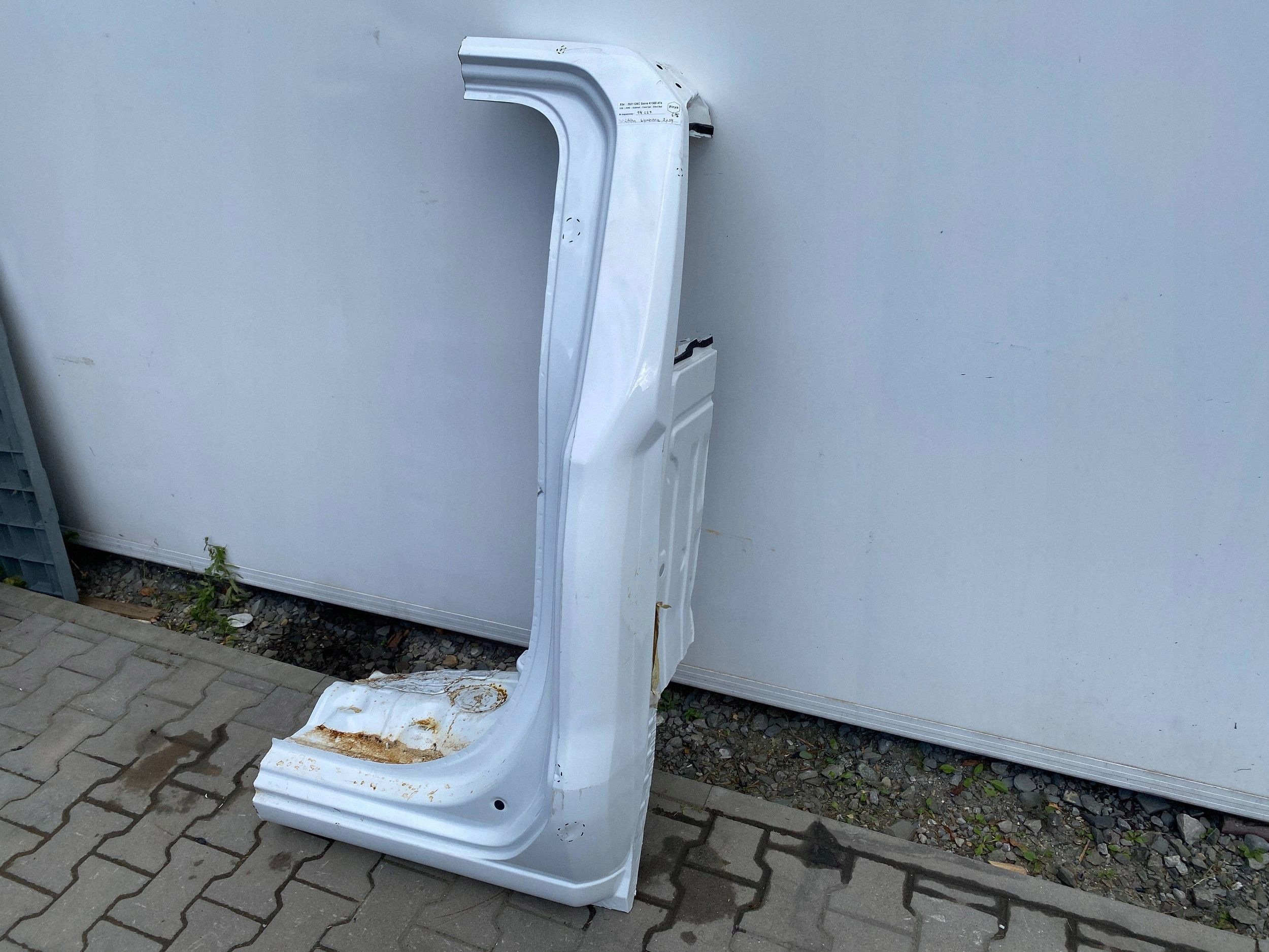 pillar threshold left pillar C GMC Sierra V Chevrolet Silverado 2019+