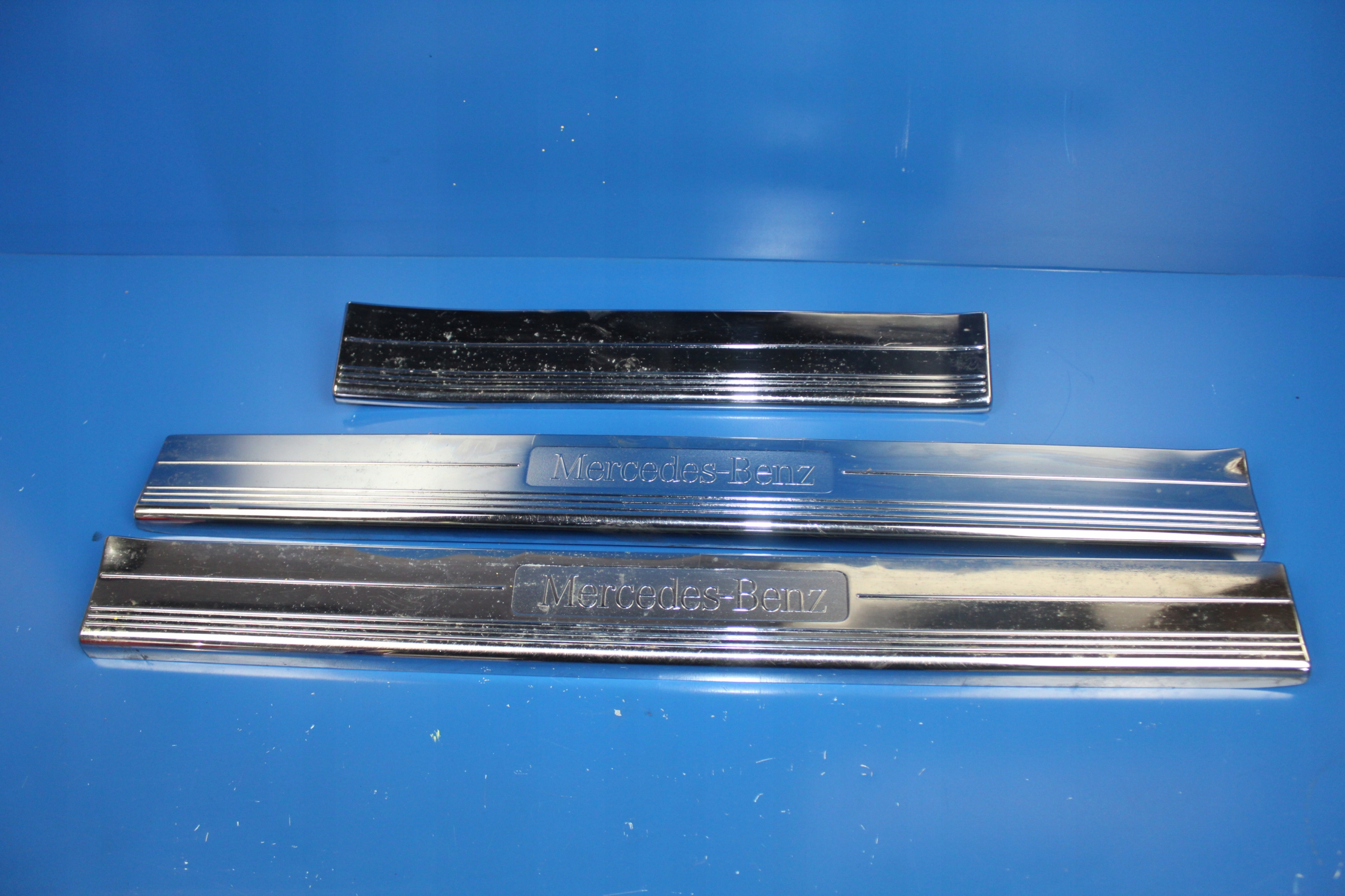 MERCEDES CLS W219 LISTWA PROGOWA NAKŁADKA CHROM