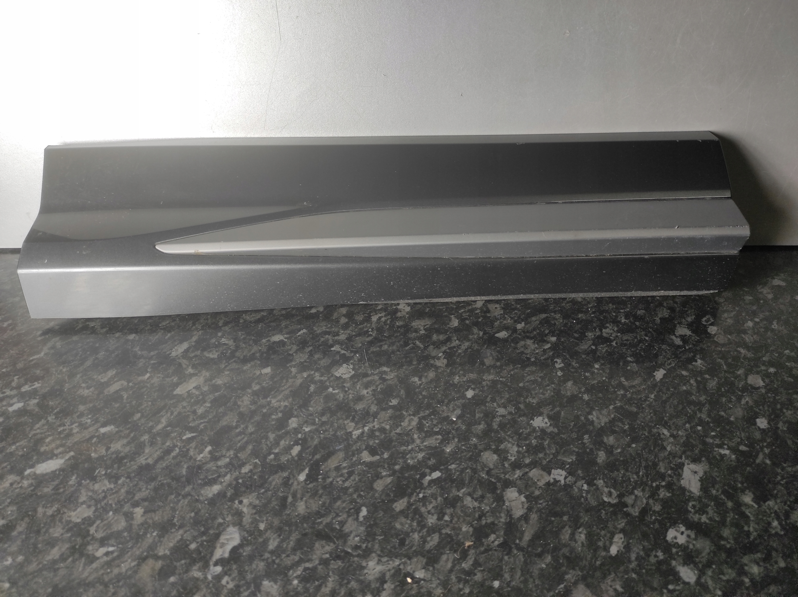 moulding door rear right AUDI Q3 83A 83A853970A/B