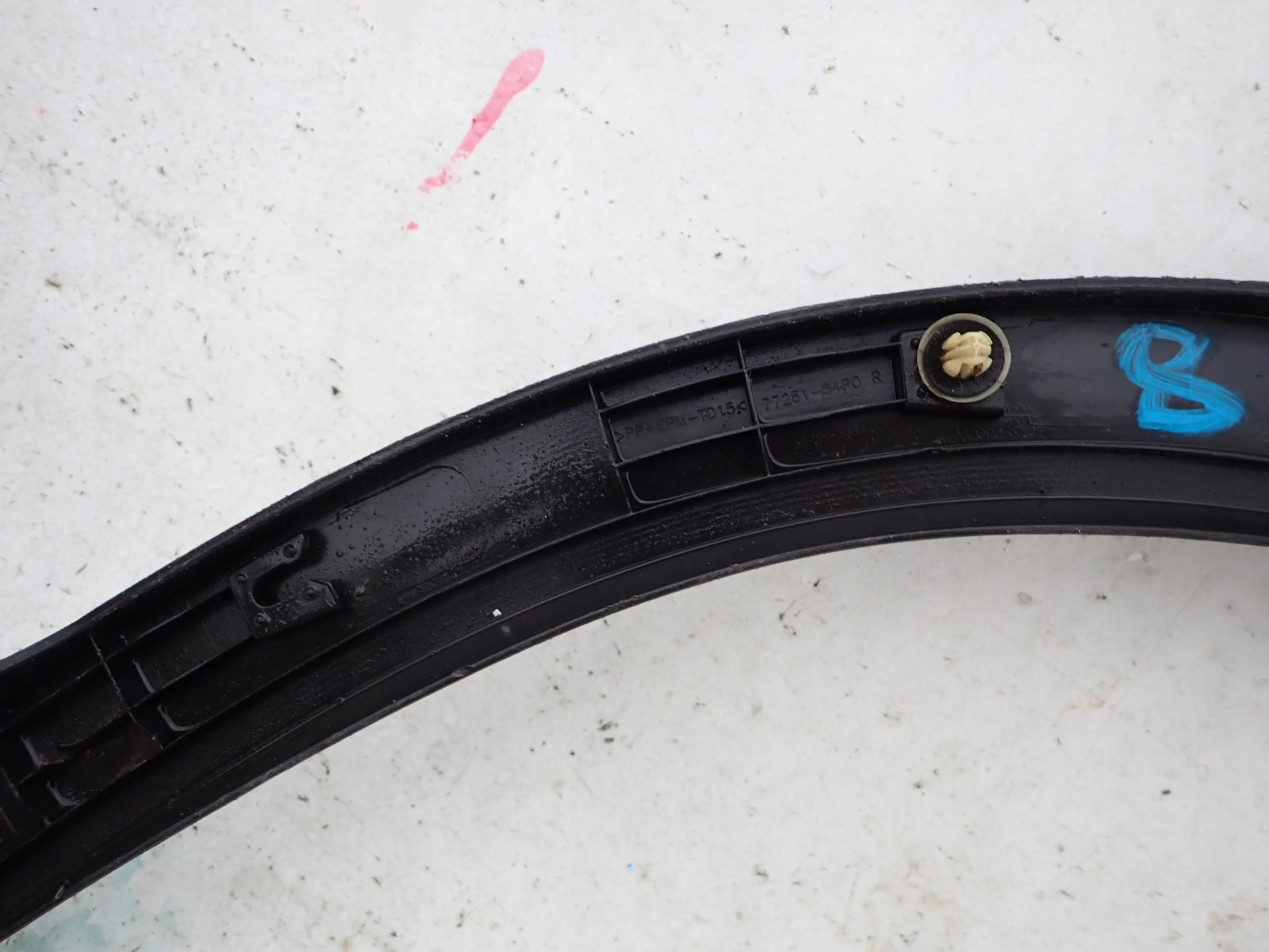 SUZUKI VITARA II 2 15- moulding cap right rear part