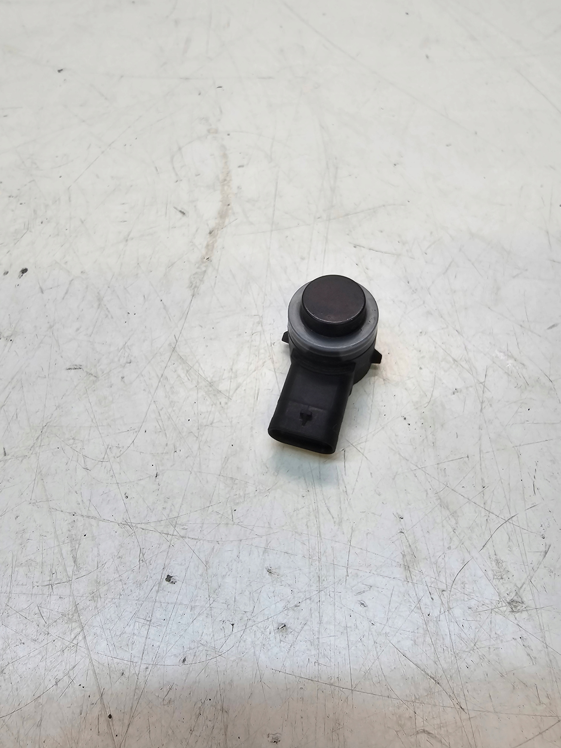 Sensor Parken PDC vorne oder heck AUDI VW SEAT SKODA 5Q0919275B