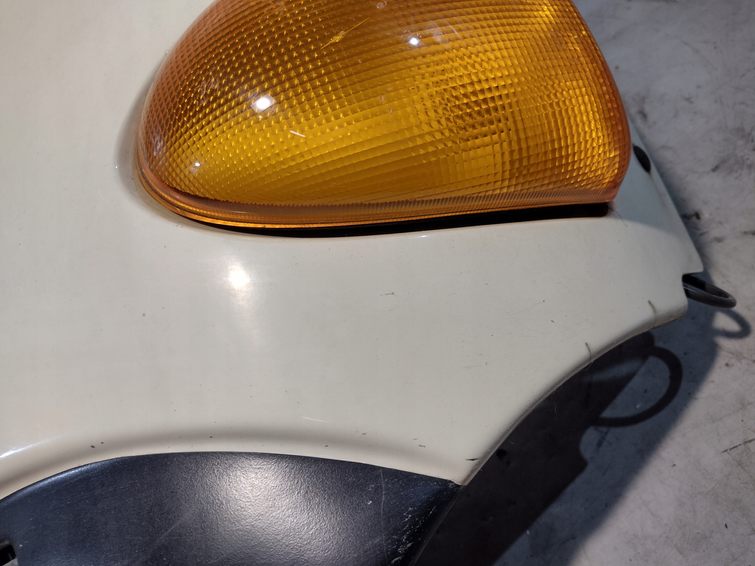 light cover lights left front Scania Omnicity CN94UB 1DL005600-09