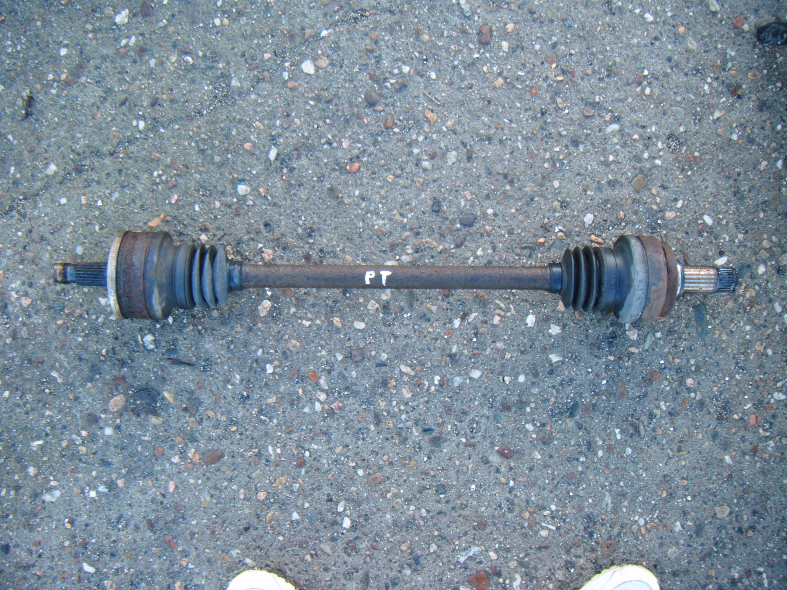 MERCEDES C KLASA W203 00-07 PÓŁOŚ PRAWA TYLNA TYŁ