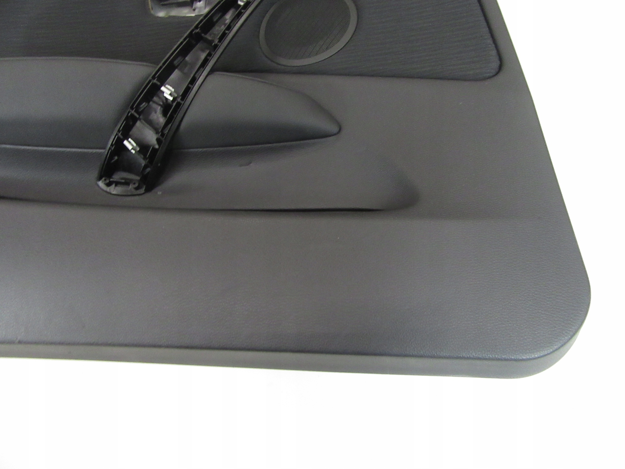 side upholstery door left front driver´s BMW e87