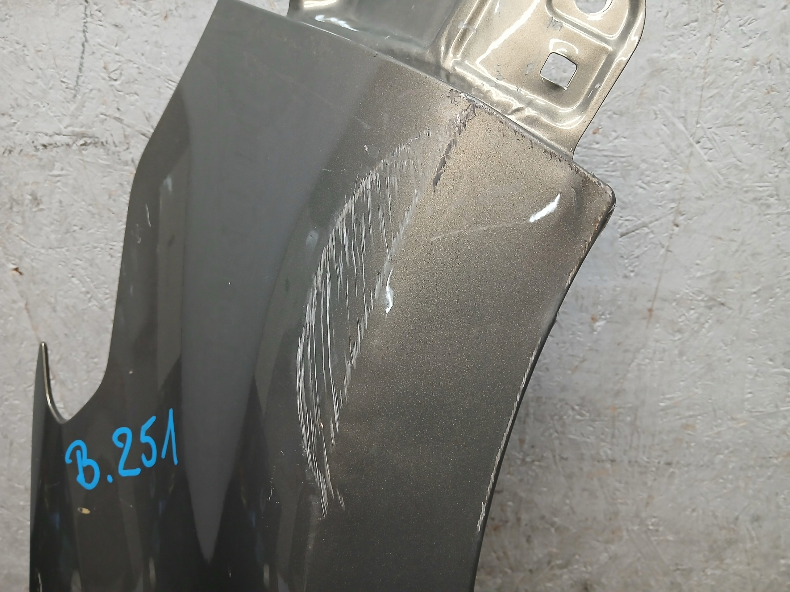 fender front right TOYOTA YARIS IV 4 20