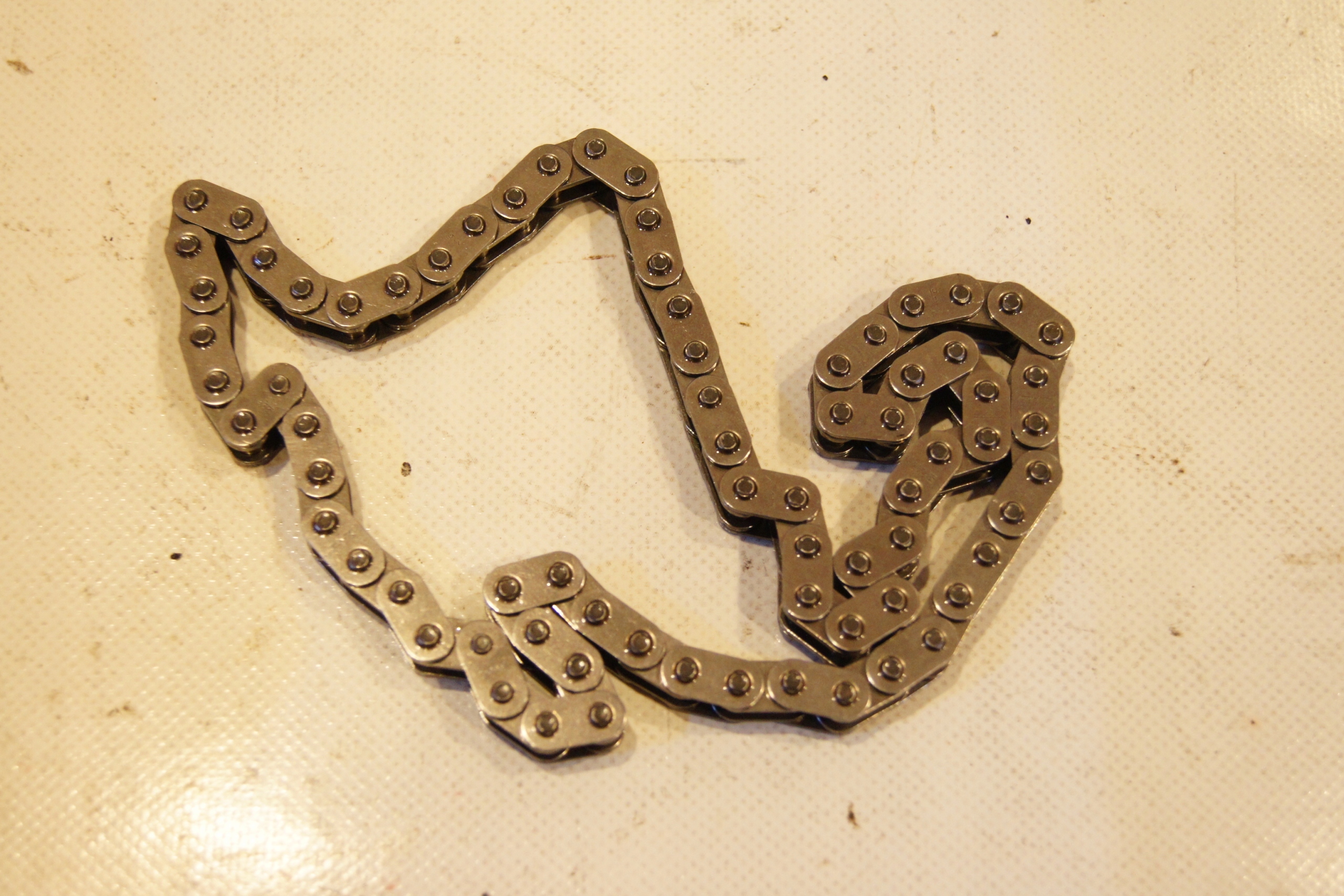 łańcuch pompy oleju Ford Mondeo Transit