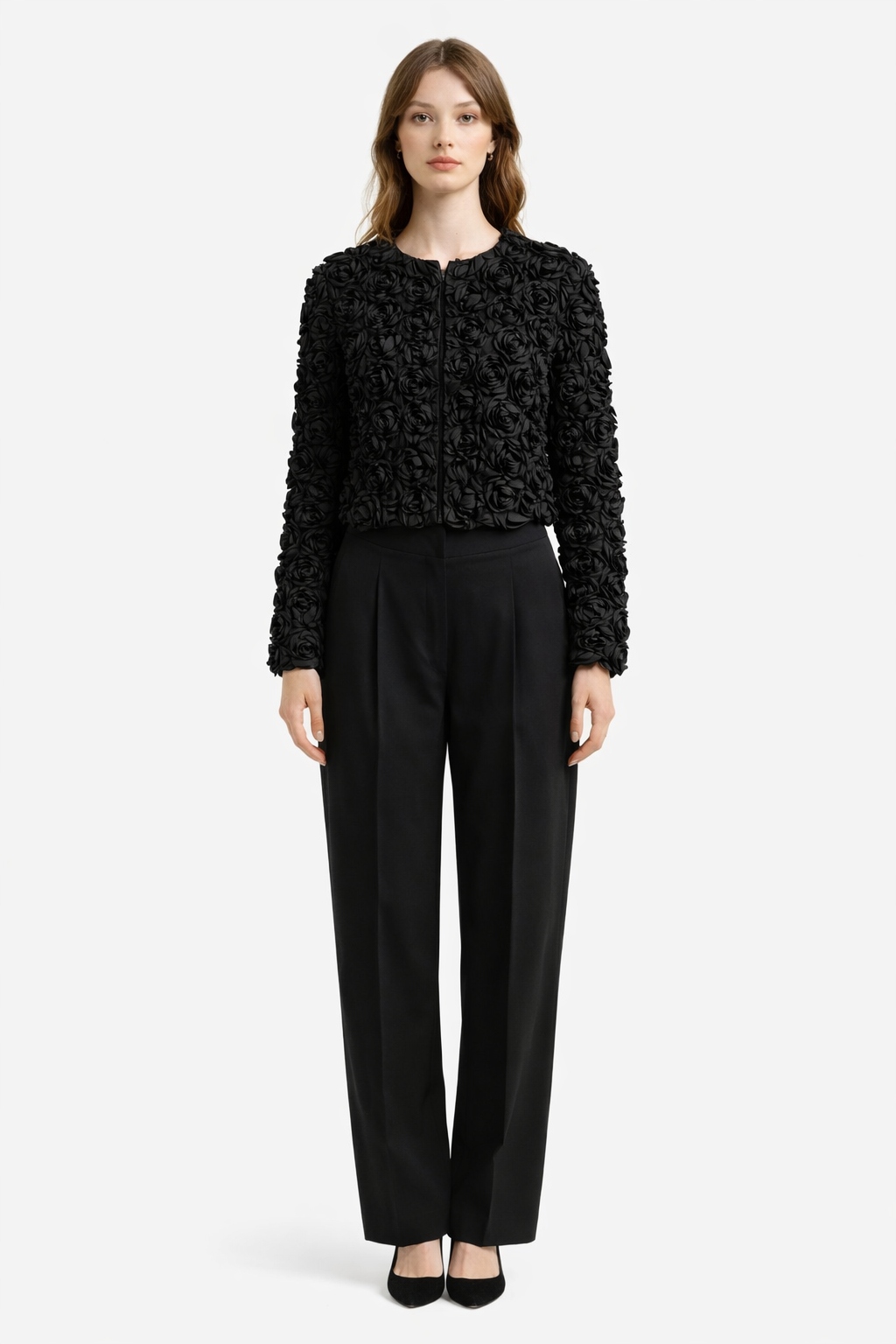 Černá Halenka S Květinovými Aplikacemi, Dlouhý Rukáv, Velikost I3A