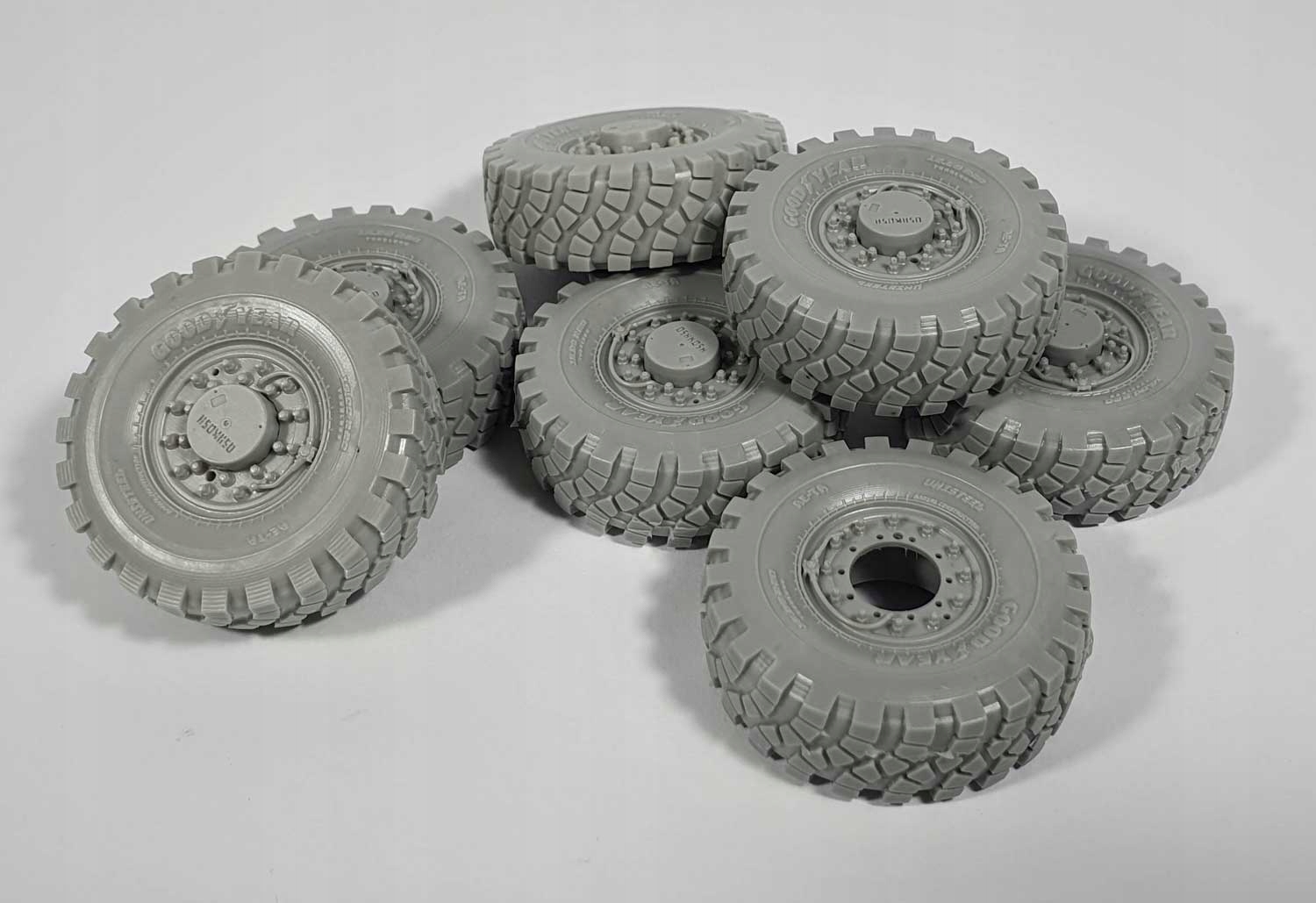 Panzer Art RE35-745 1/35 Kola Mtvr M24 (Goodyear)