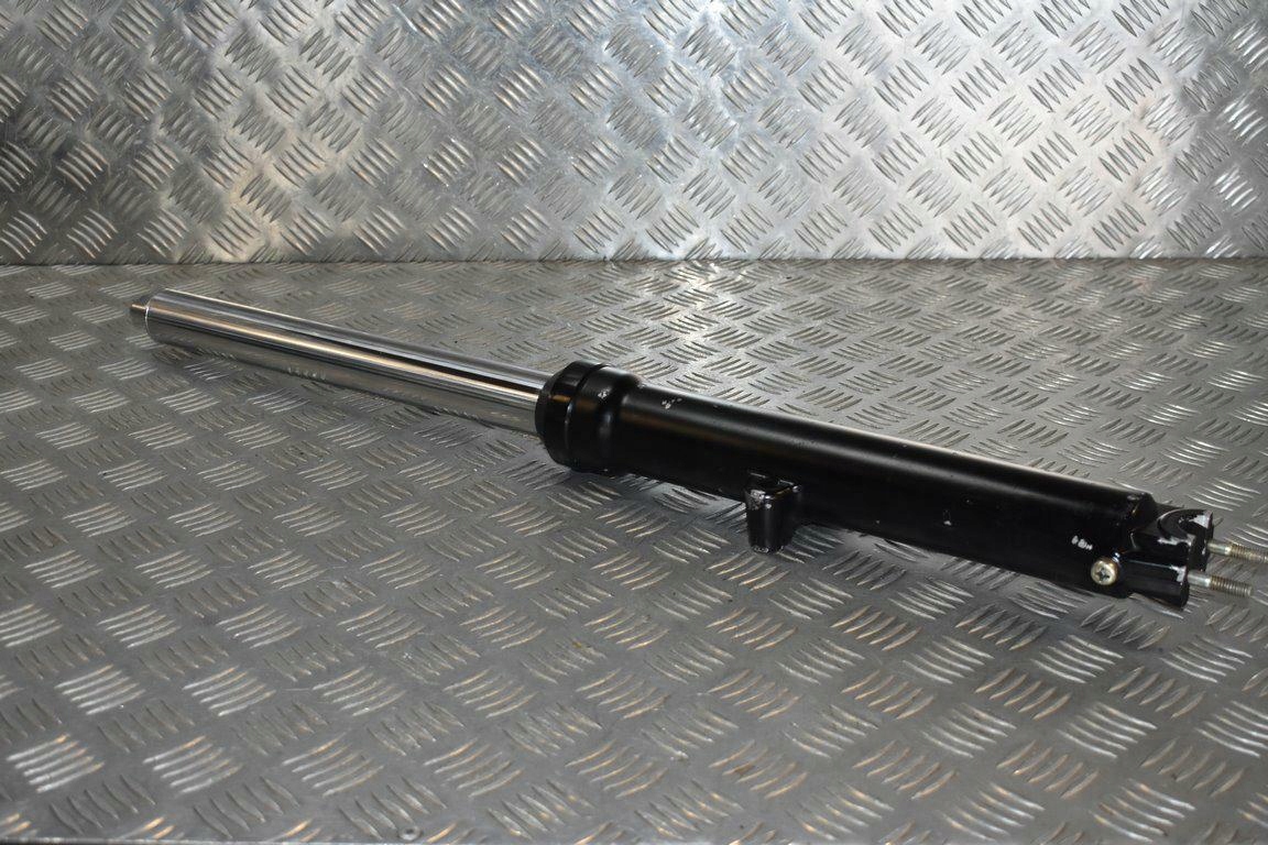 46006-00 - Laga передній правий HARLEY DAVIDSON SOFTAIL 00-05