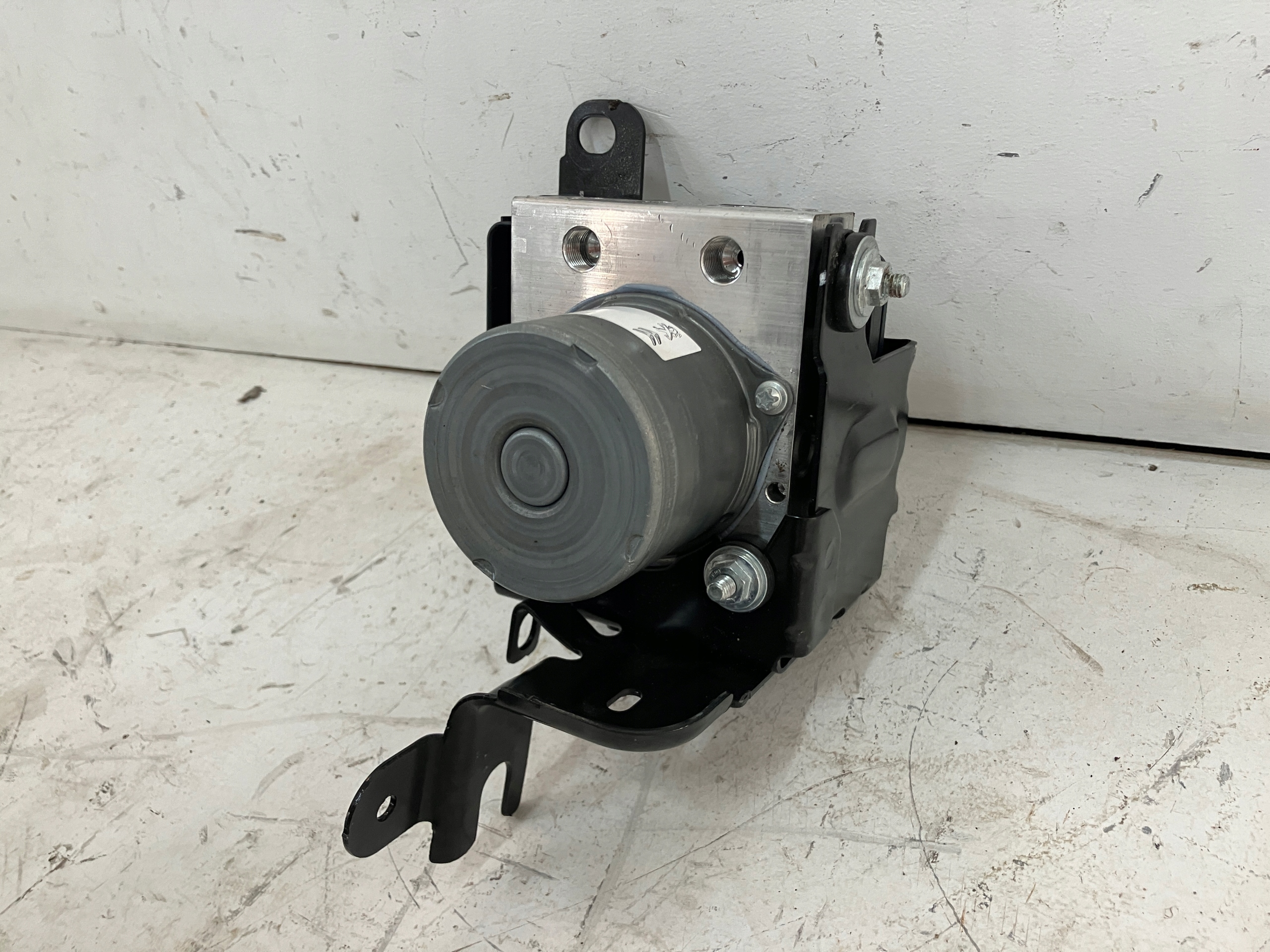 PROACE CITY 1.2T автомат насос ABS 9845052680