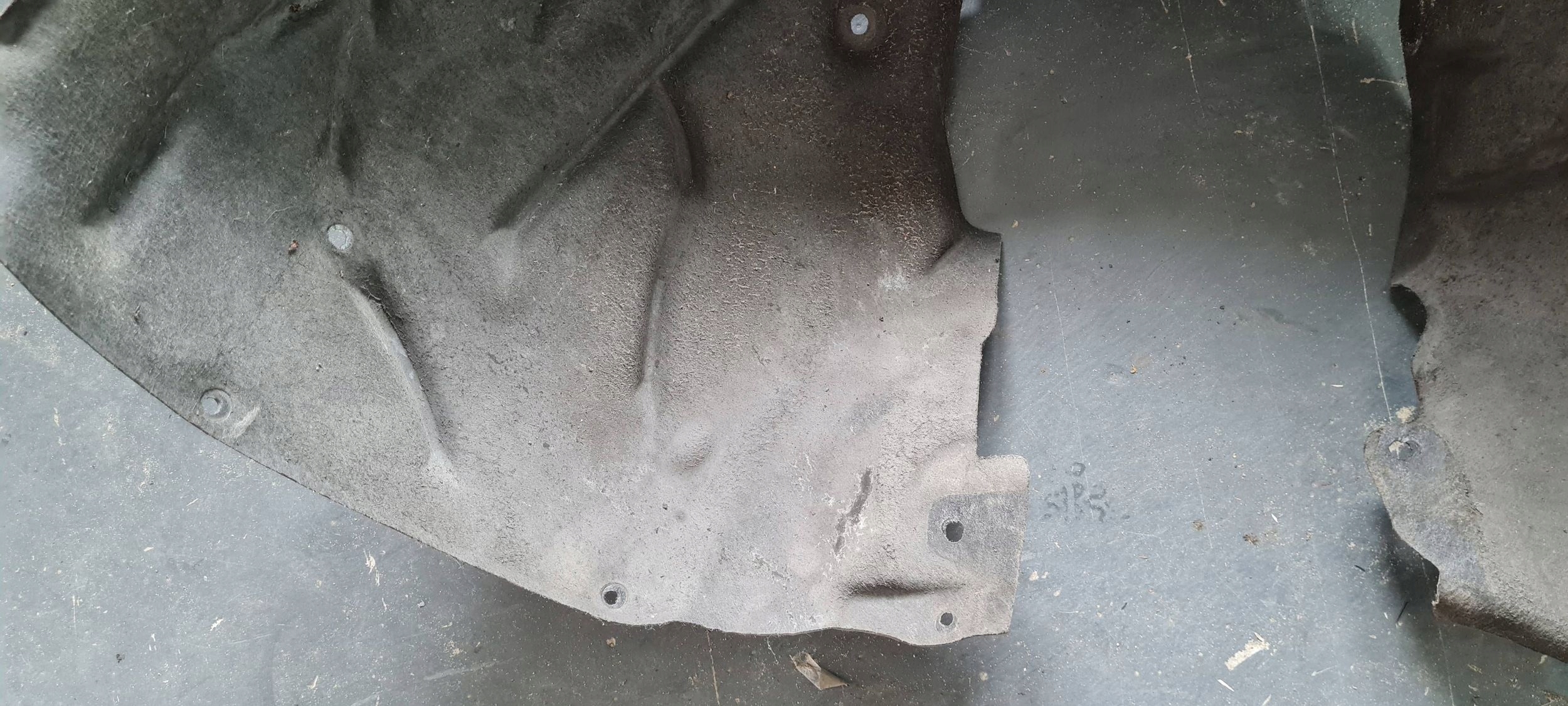 A4 B9 8W S4 mudguard left left front front 8W0821171B