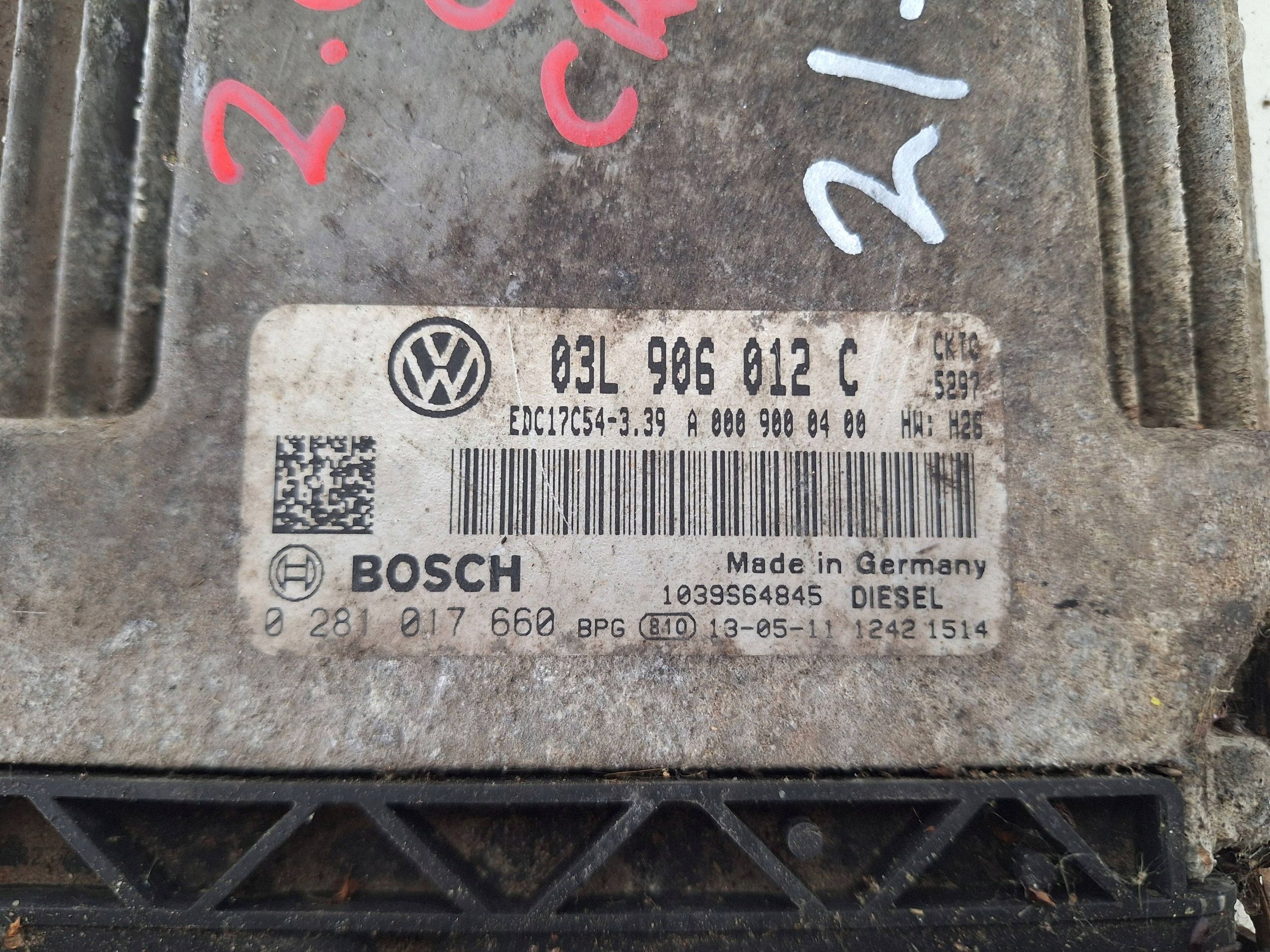 VW computer control unit of the engine 03L906012C BOSCH 0281017660