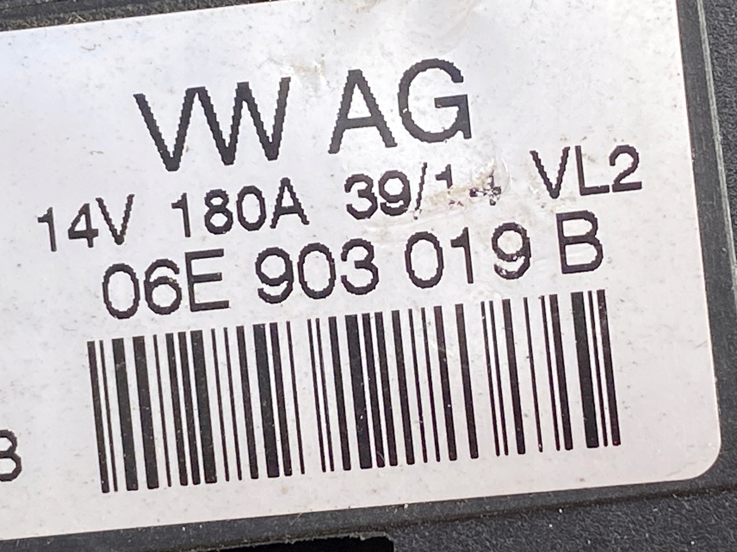 AUDI A6 A7 alternatore 06E903019B