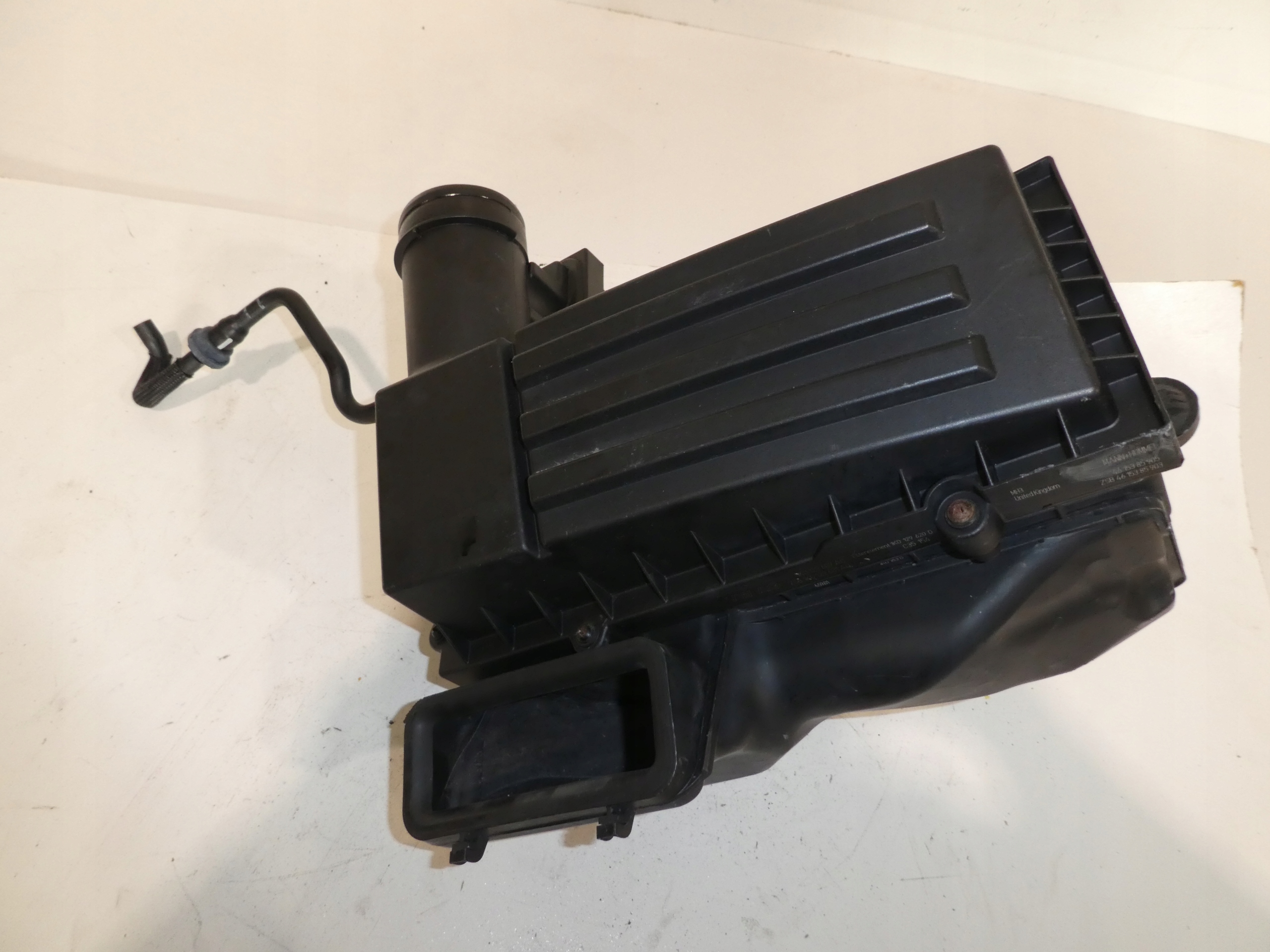 GEHÄUSE FILTER LUFT VW SEAT SKODA 1K0129620D