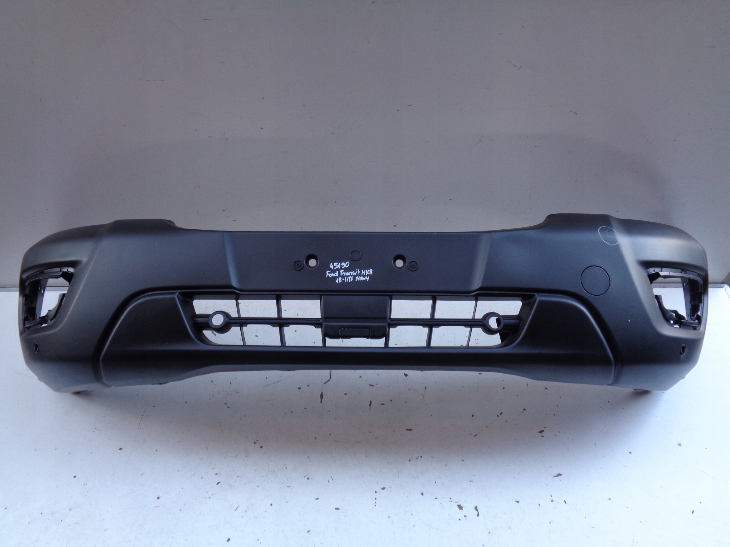 neu Frontstoßstange FORD TRANSIT MK8 18- LIFT NR 45190
