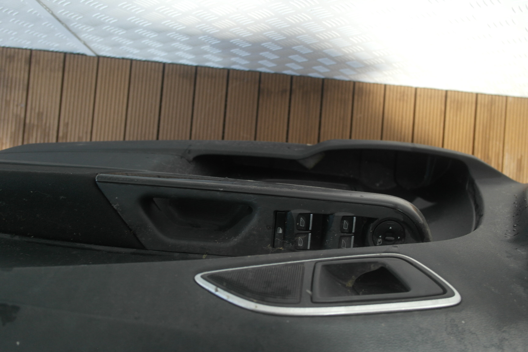FORD B-MAX 12-18 door front right front colour DC FROZEN WHITE original