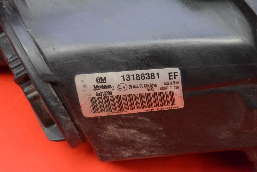 REFLEKTOR left light front EU 13186381EF OPEL CORSA D 06-11