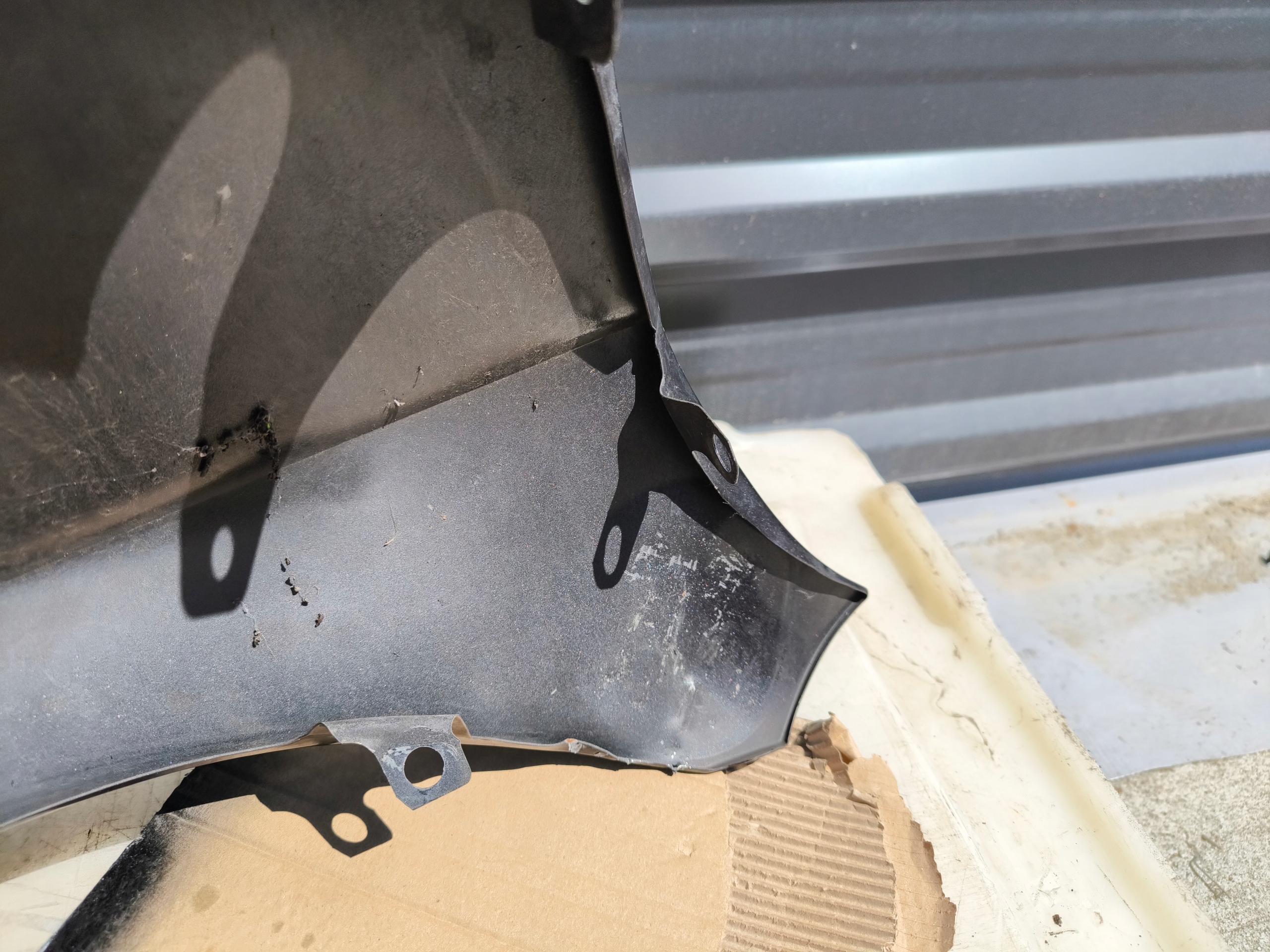 fender left front AUDI A4 B8 2008-2011 LZ7L original !!!