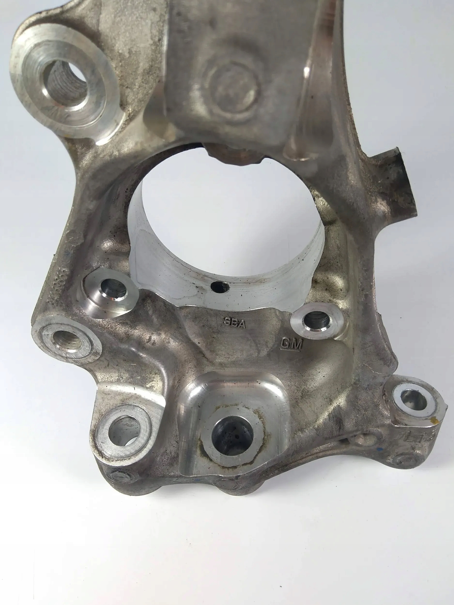 Chevrolet Camaro SS swing left front front 2016+