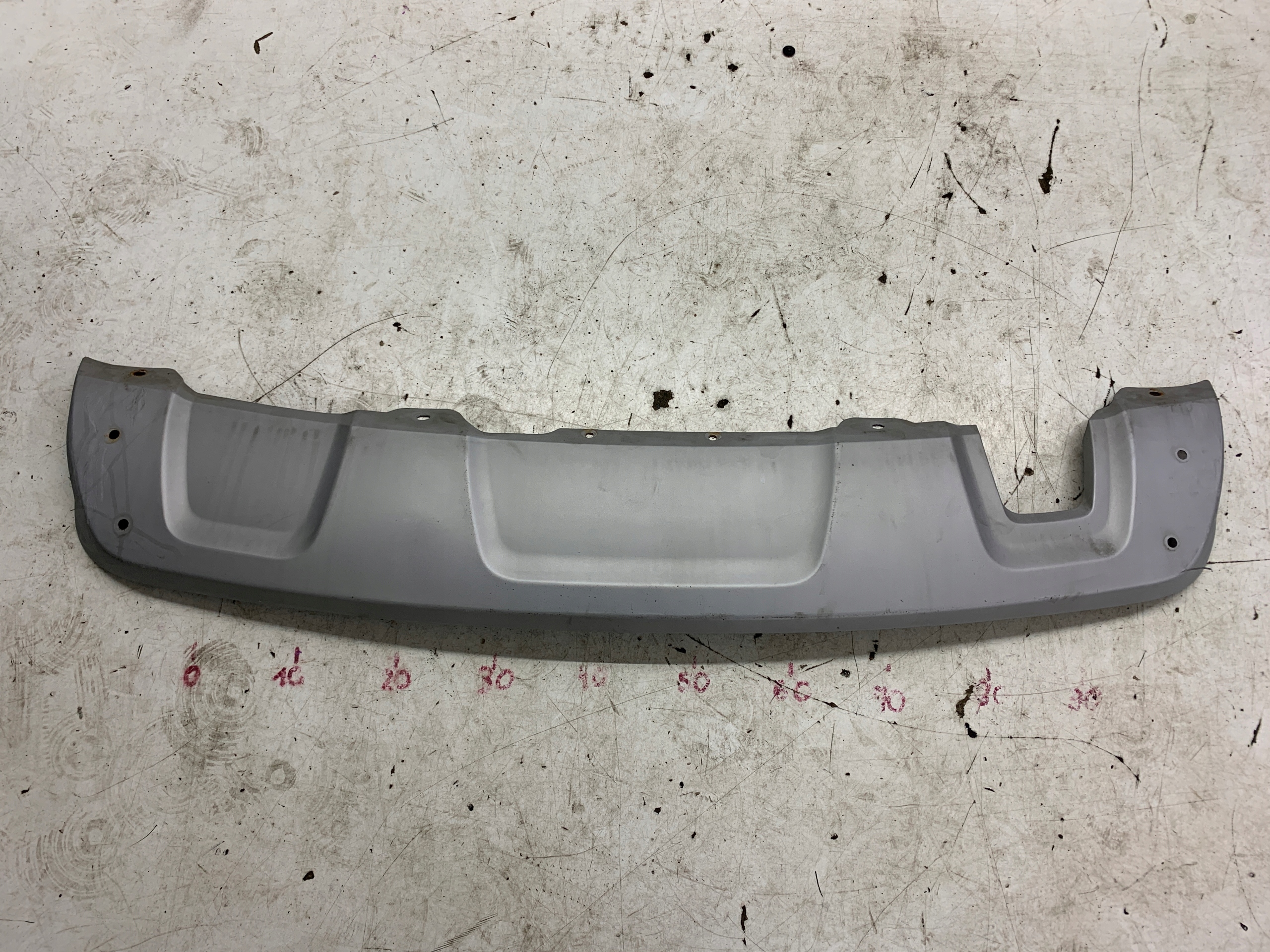 accessori diffusore Paraurti posteriore 850706169R DACIA DUSTER e LIFT (2013-2017)