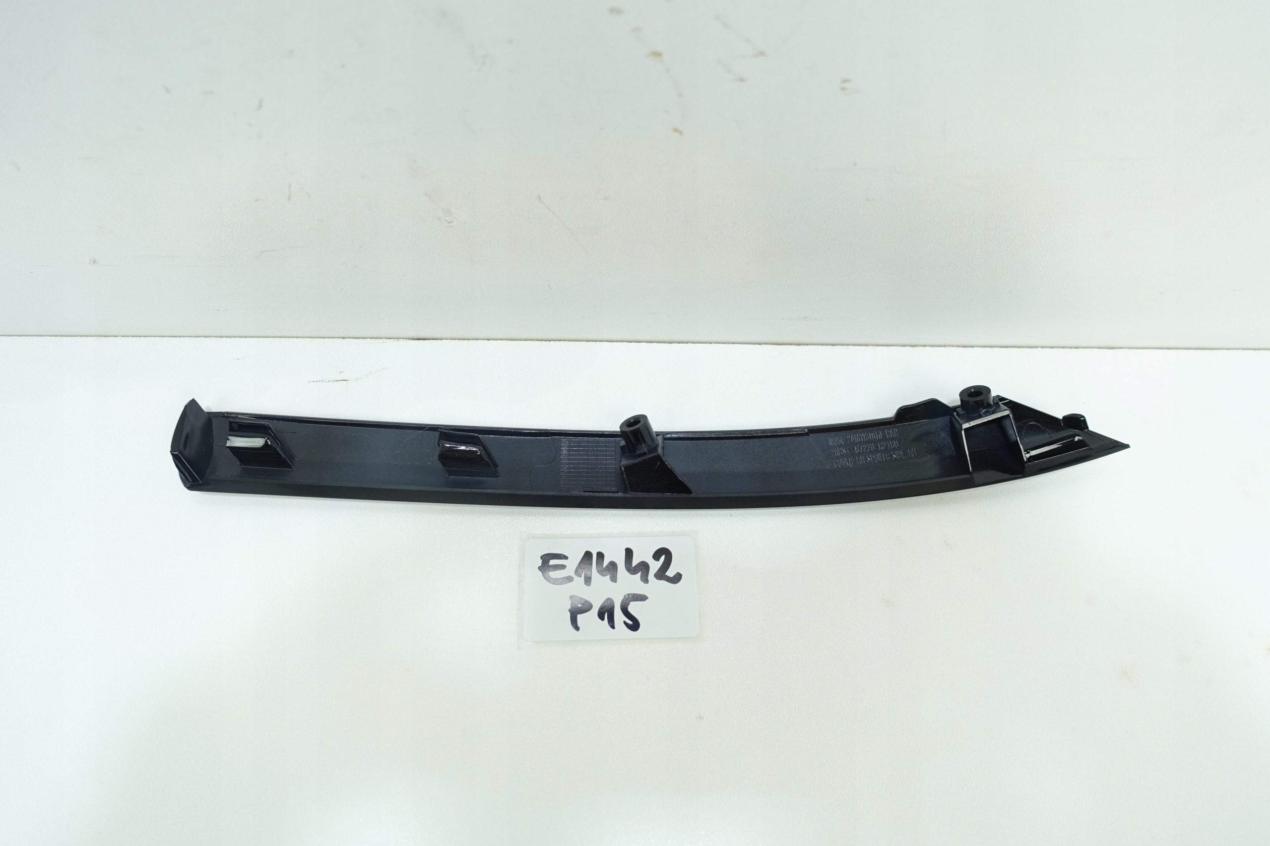 moulding CHROM SPOILERA bonnet right KIA SPORTAGE V