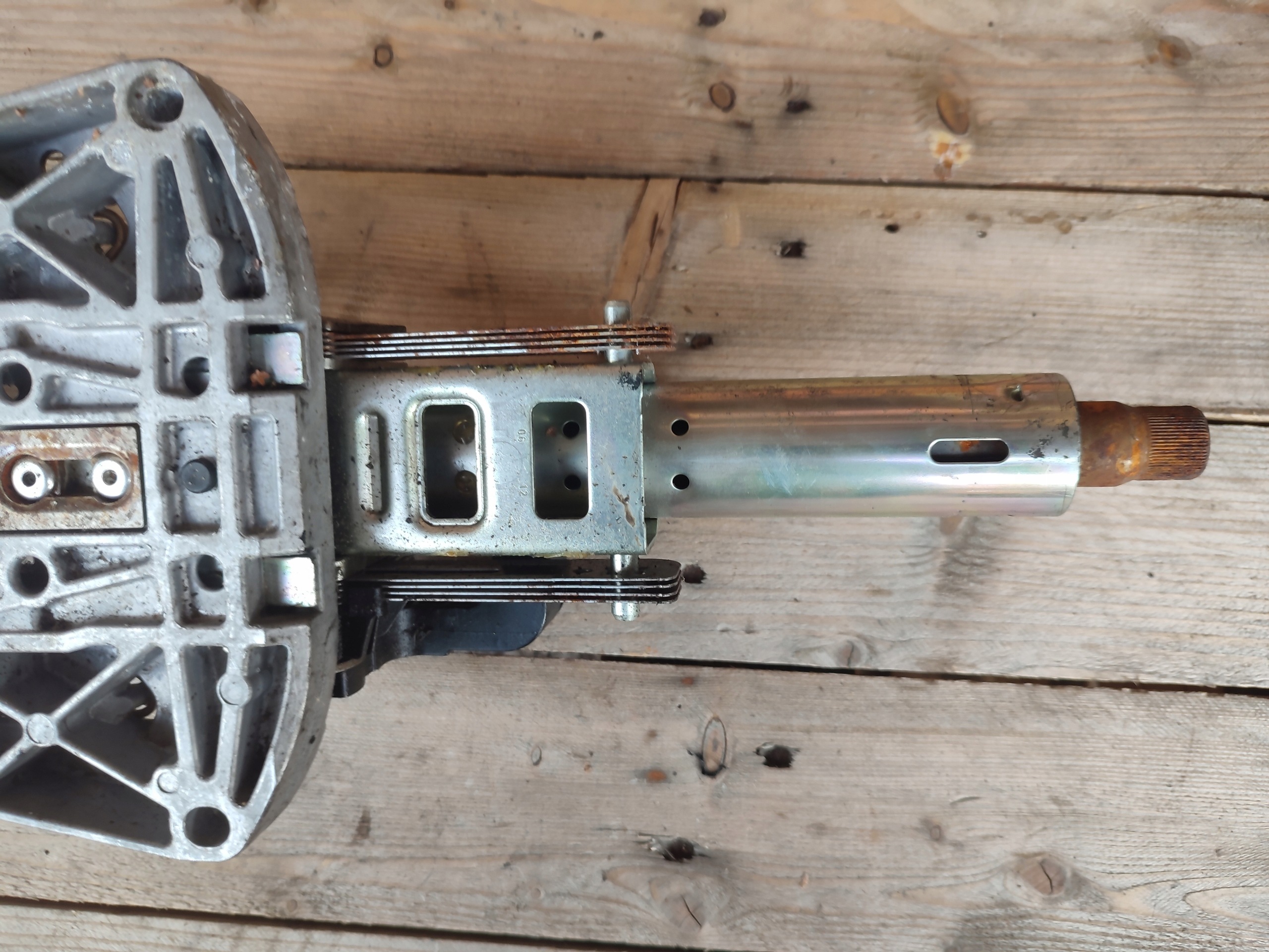 steering wheel rod MERCEDES E-KLASA W207 C207 A2044604516