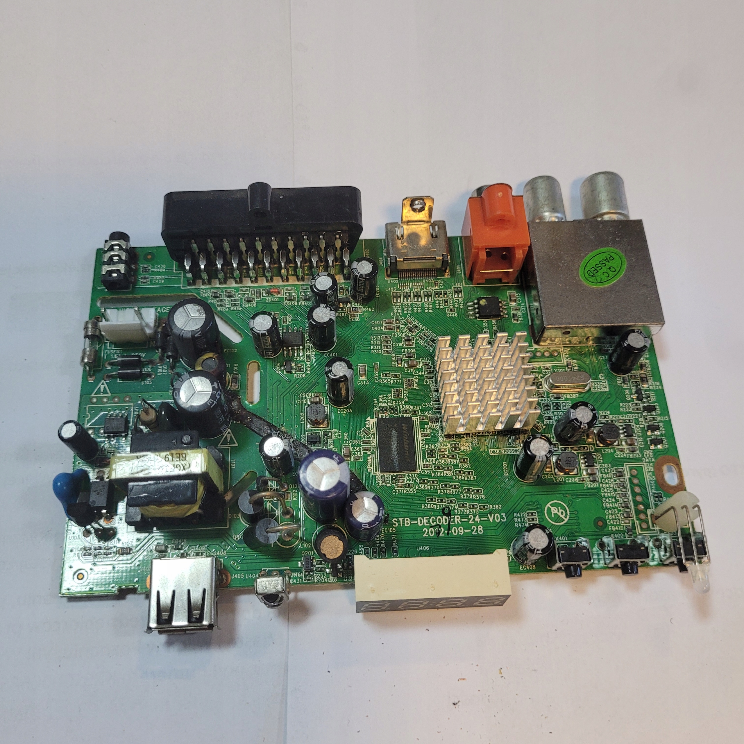 Płytka zasilająca dekoder DVBT demontaż (B) EAN (GTIN) 4875112041